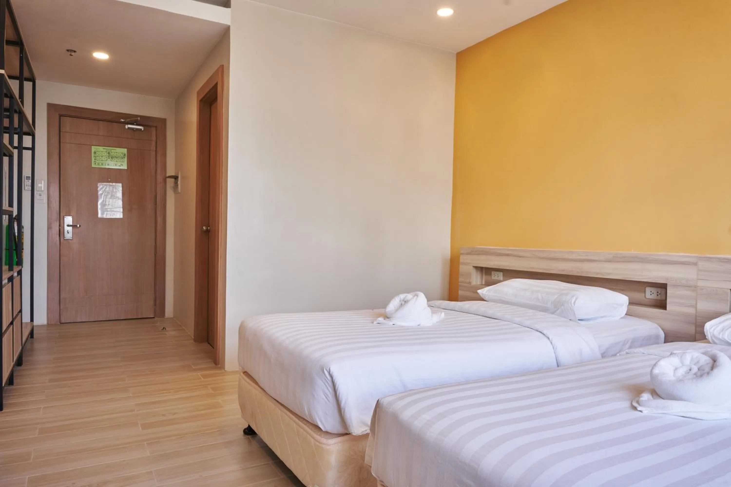 Bed in Treewoods Residences