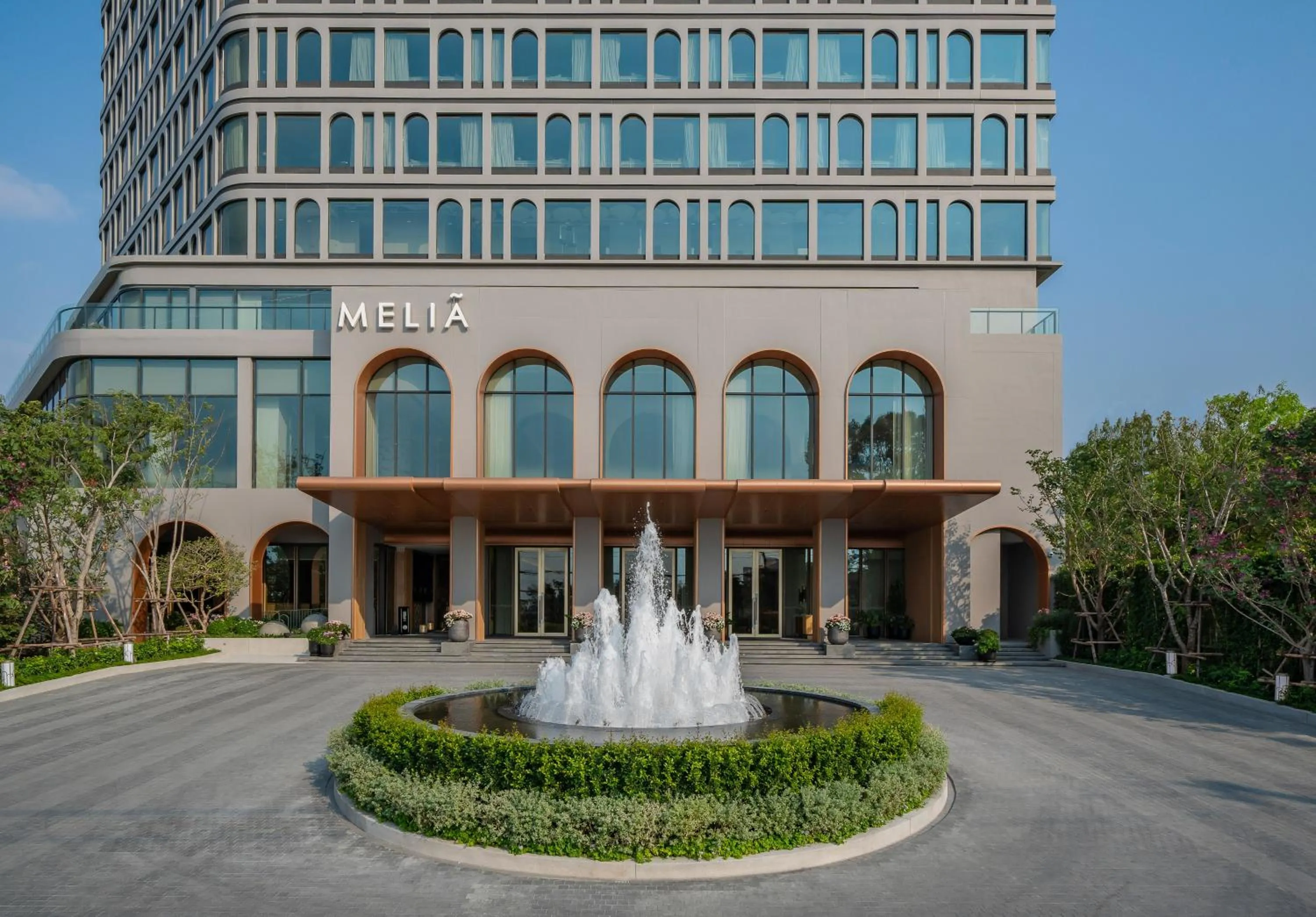 Property building in Meliá Pattaya Hotel