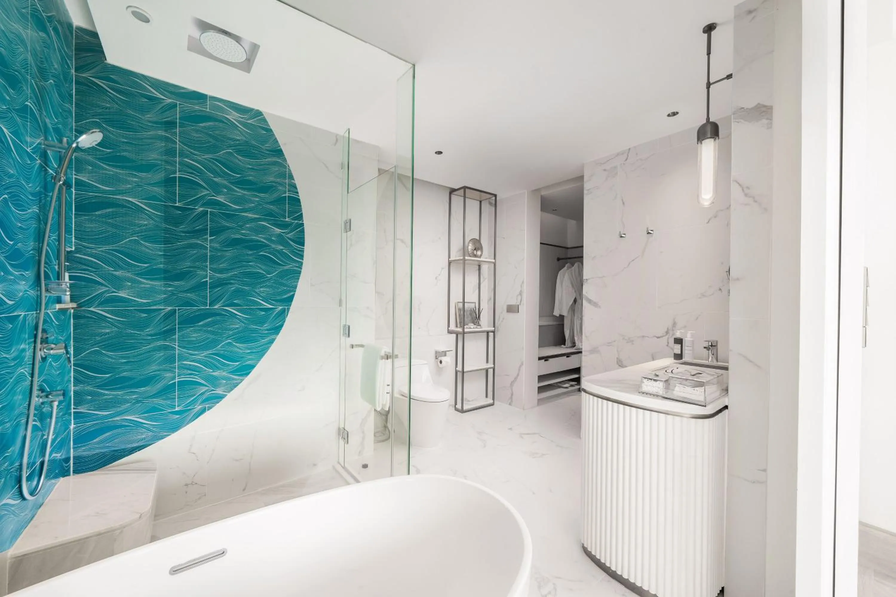 Shower in Meliá Pattaya Hotel