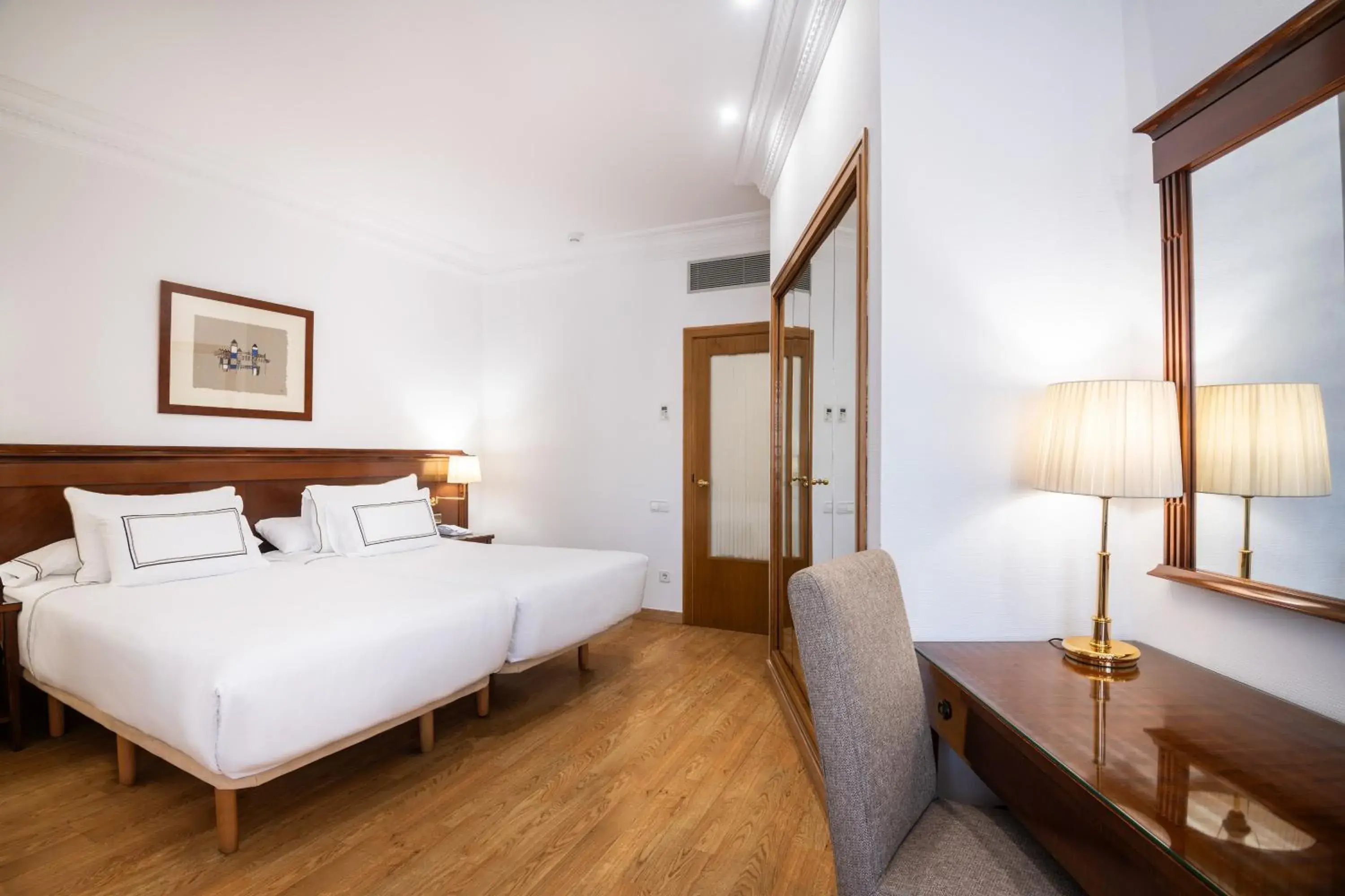 Melia Classic Plaza Views in Melia Plaza Valencia Melia Classic Plaza Views in Melia Plaza Valencia