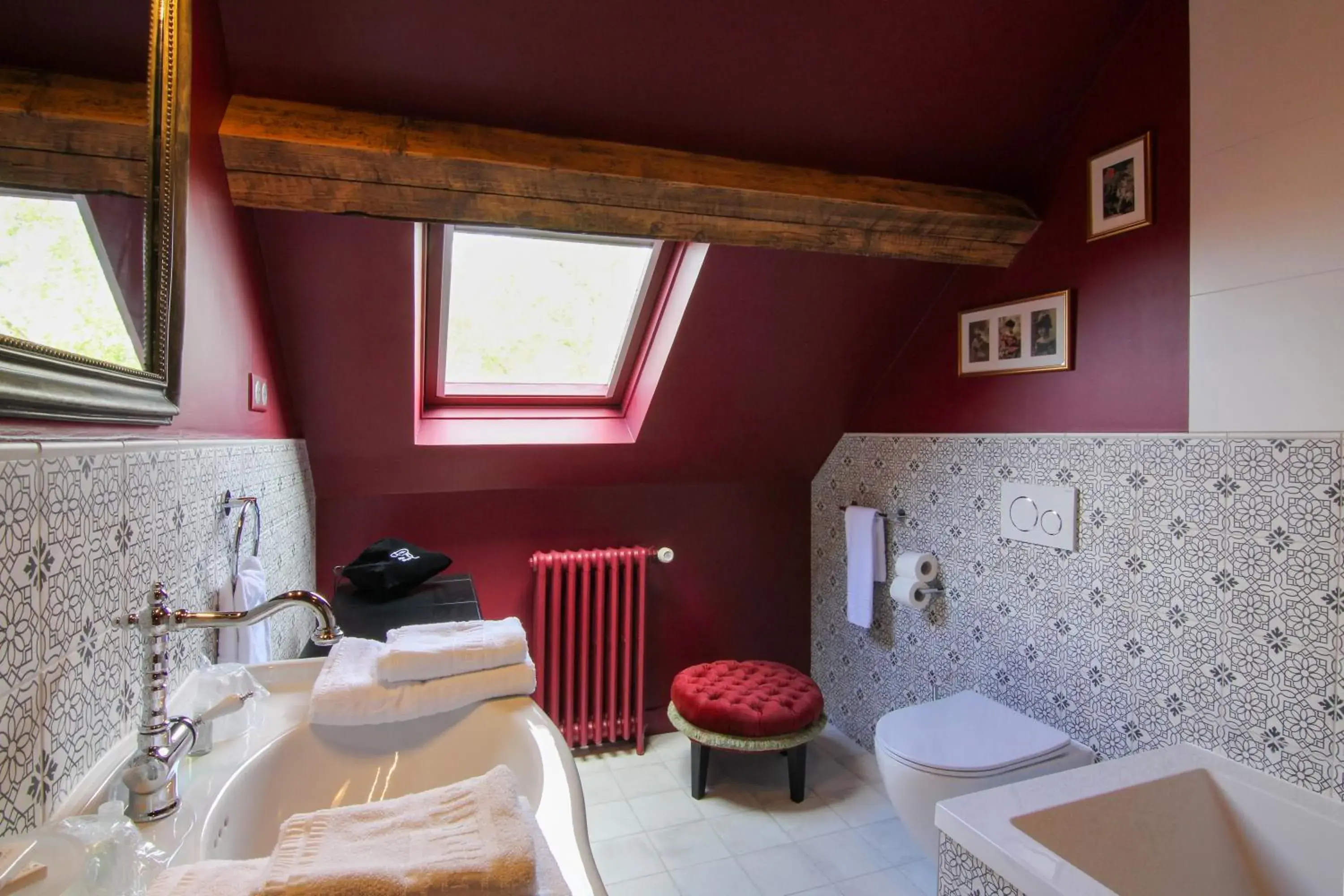 Superior Double Room in Hôtel du Château Bois Guibert Superior Double Room in Hôtel du Château Bois Guibert