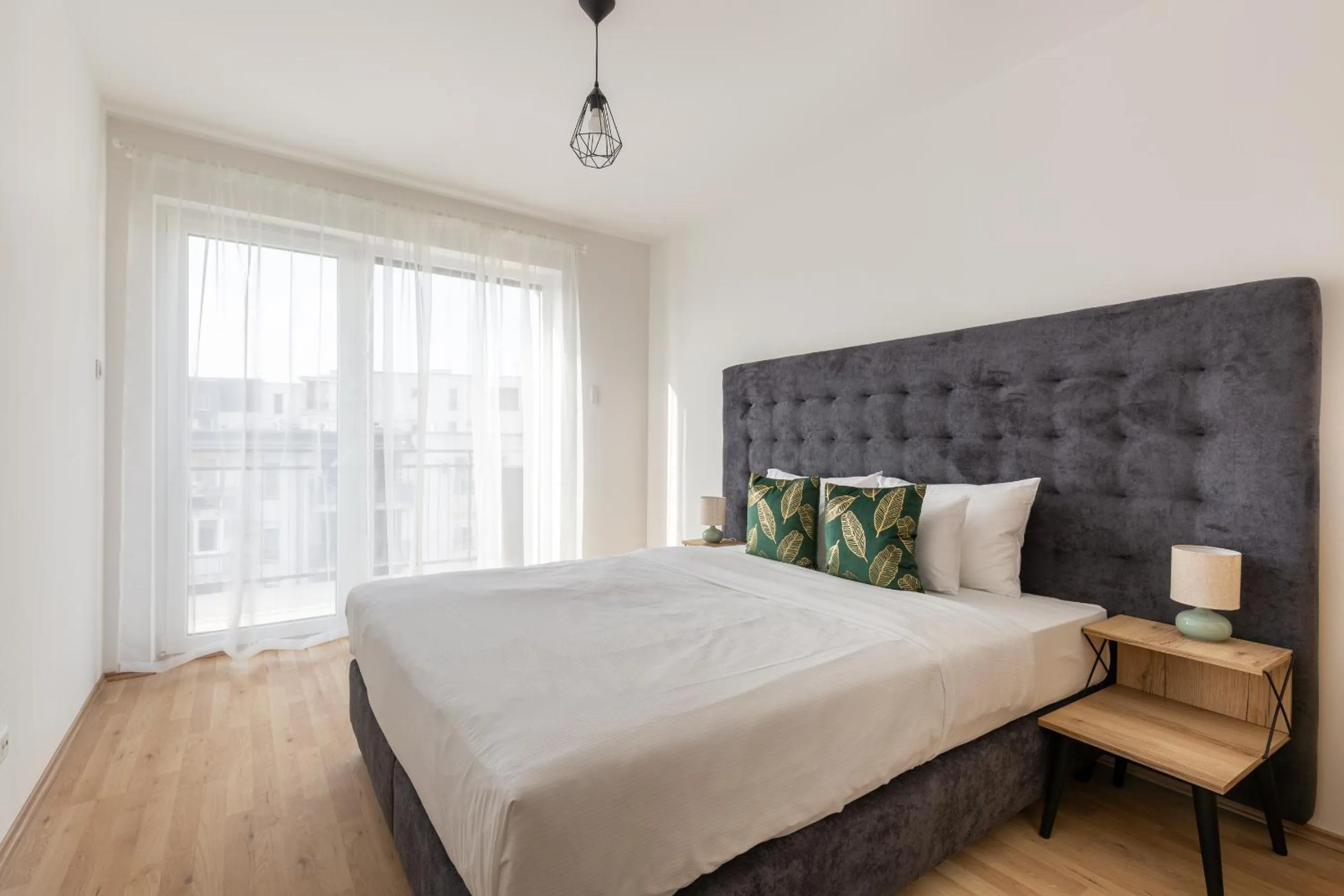 Bed in Hock Residence by Vagabond