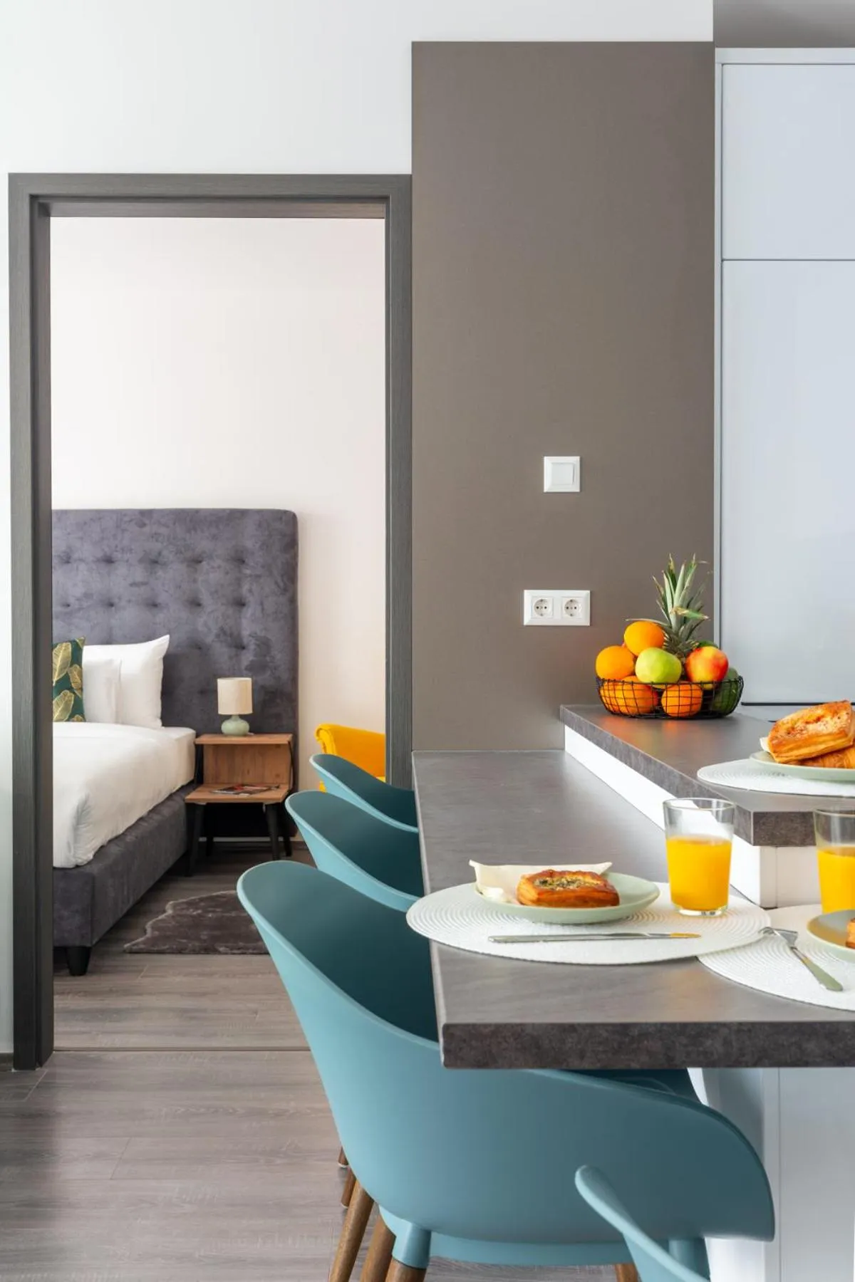 Photo of the whole room, Bed in Hock Residence by Vagabond