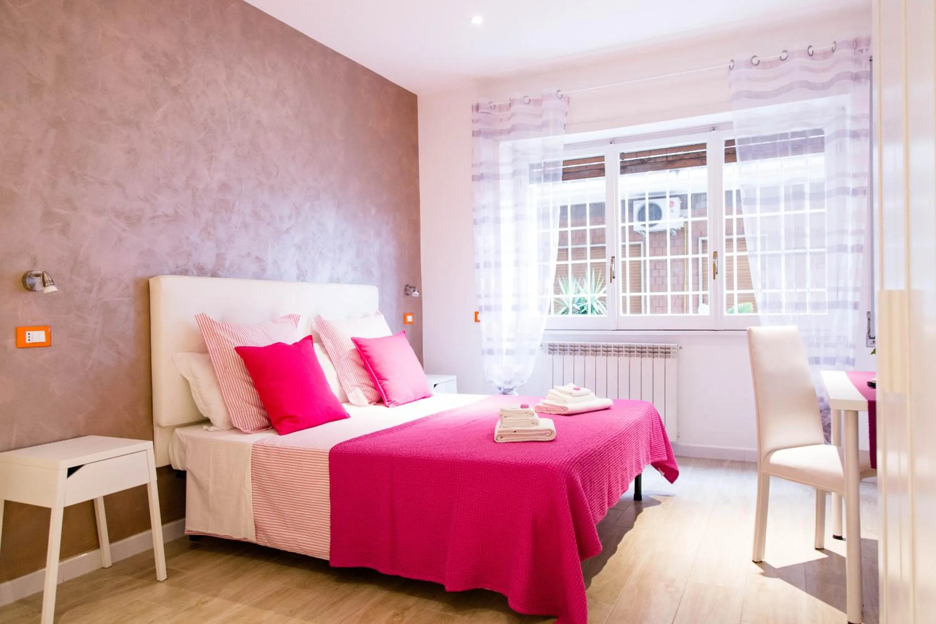 Other, Bed in Domus Casaletto