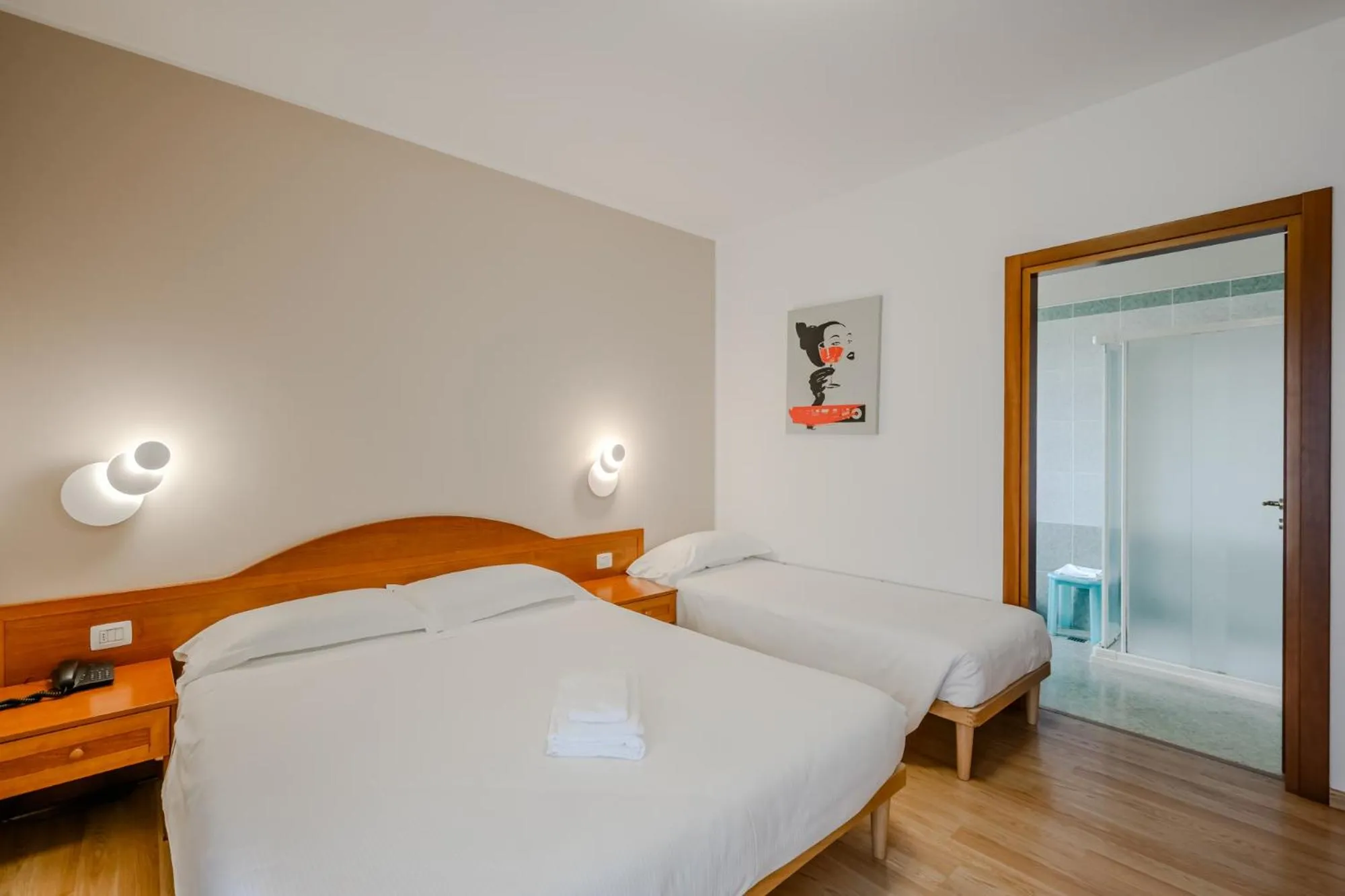 Bedroom, Bed in Hotel Nuova Barcaccia