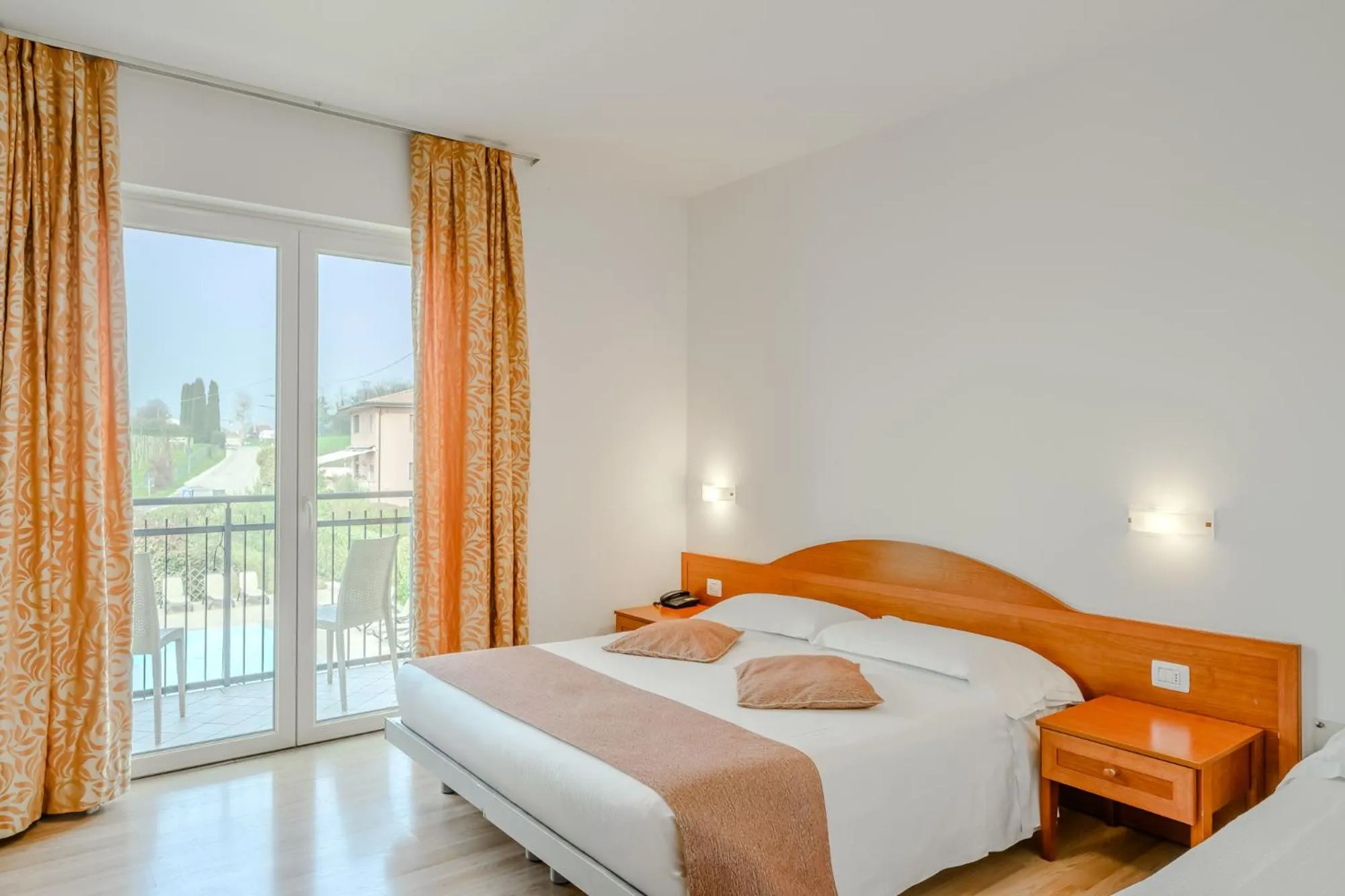 Photo of the whole room, Bed in Hotel Nuova Barcaccia