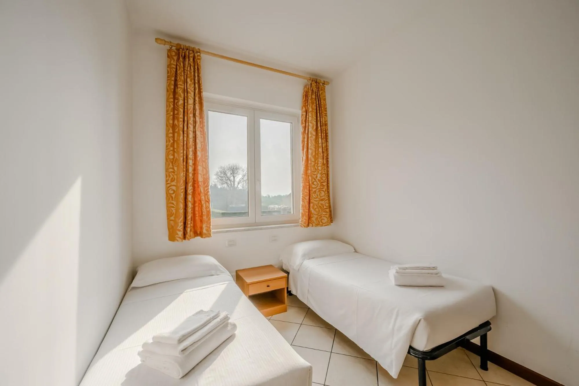 Bedroom, Bed in Hotel Nuova Barcaccia