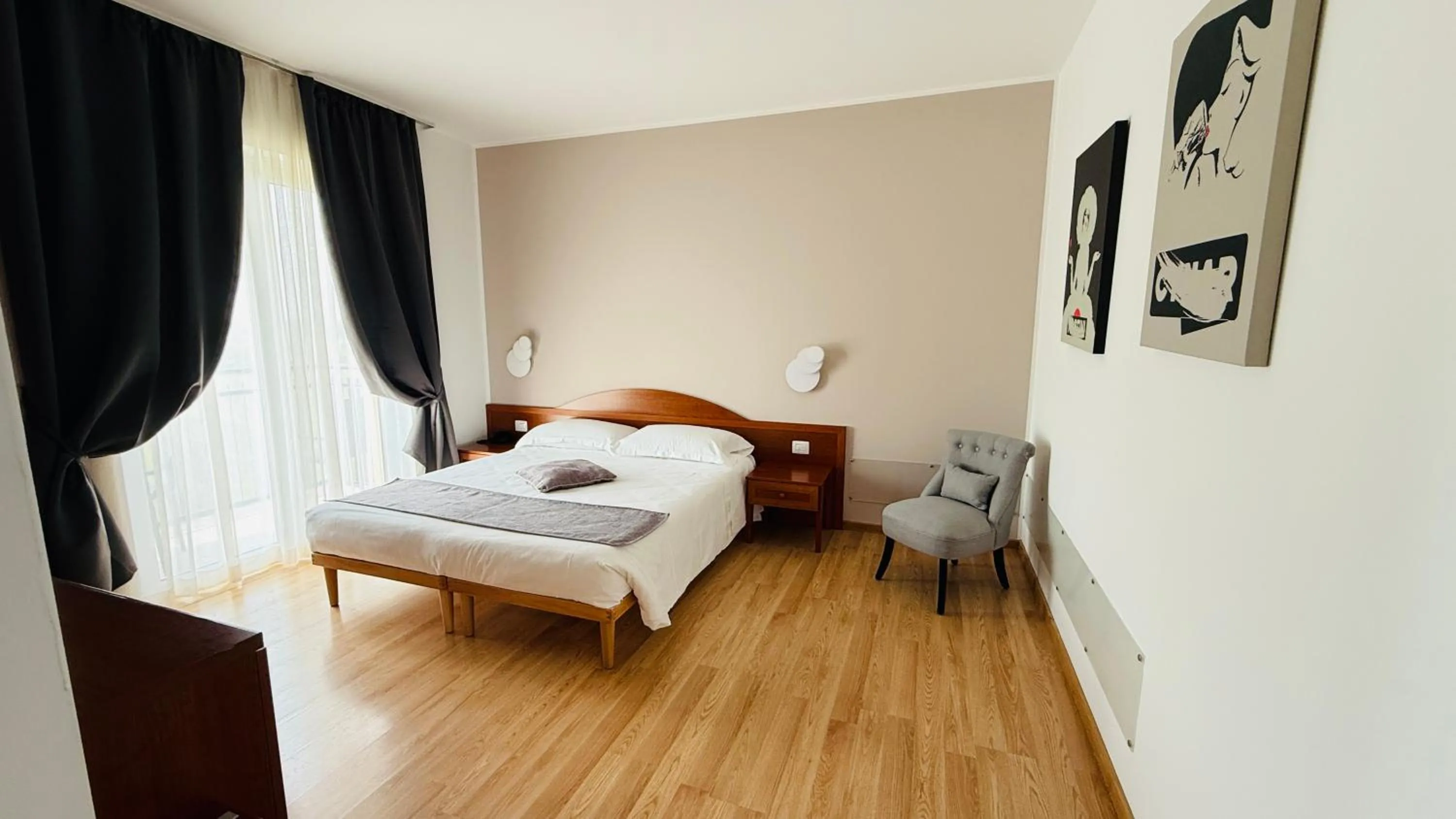 Bedroom in Hotel Nuova Barcaccia