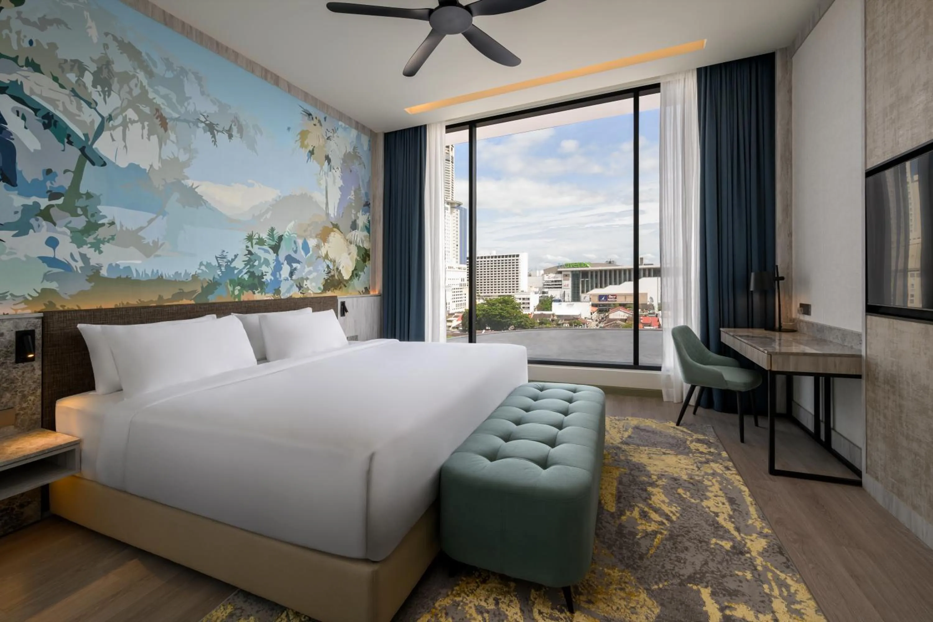 Bed in Fifth Avenue Hotel