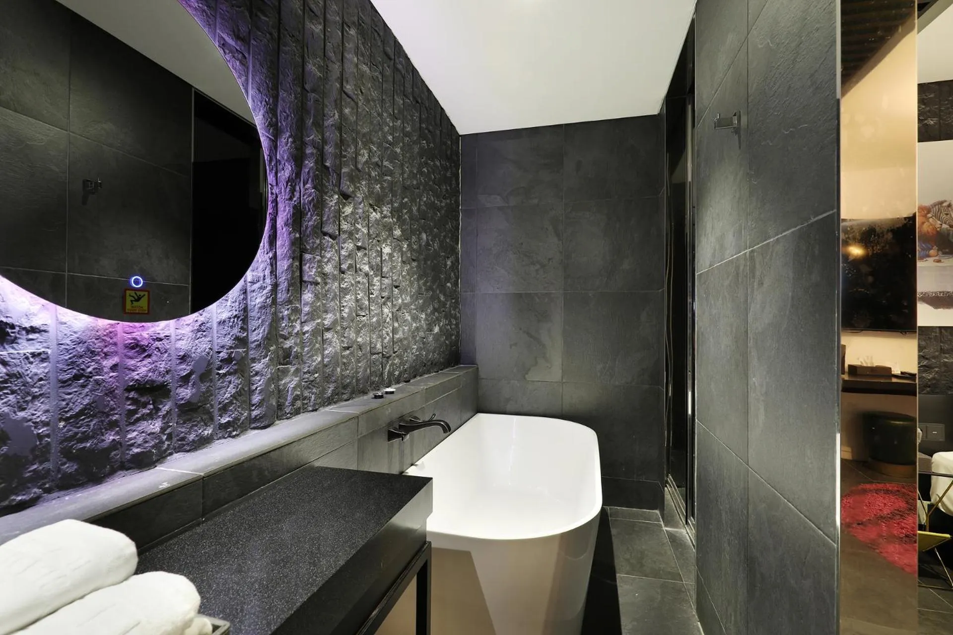 Hotel The Designers Premier Seongsu and Konkuk Univ