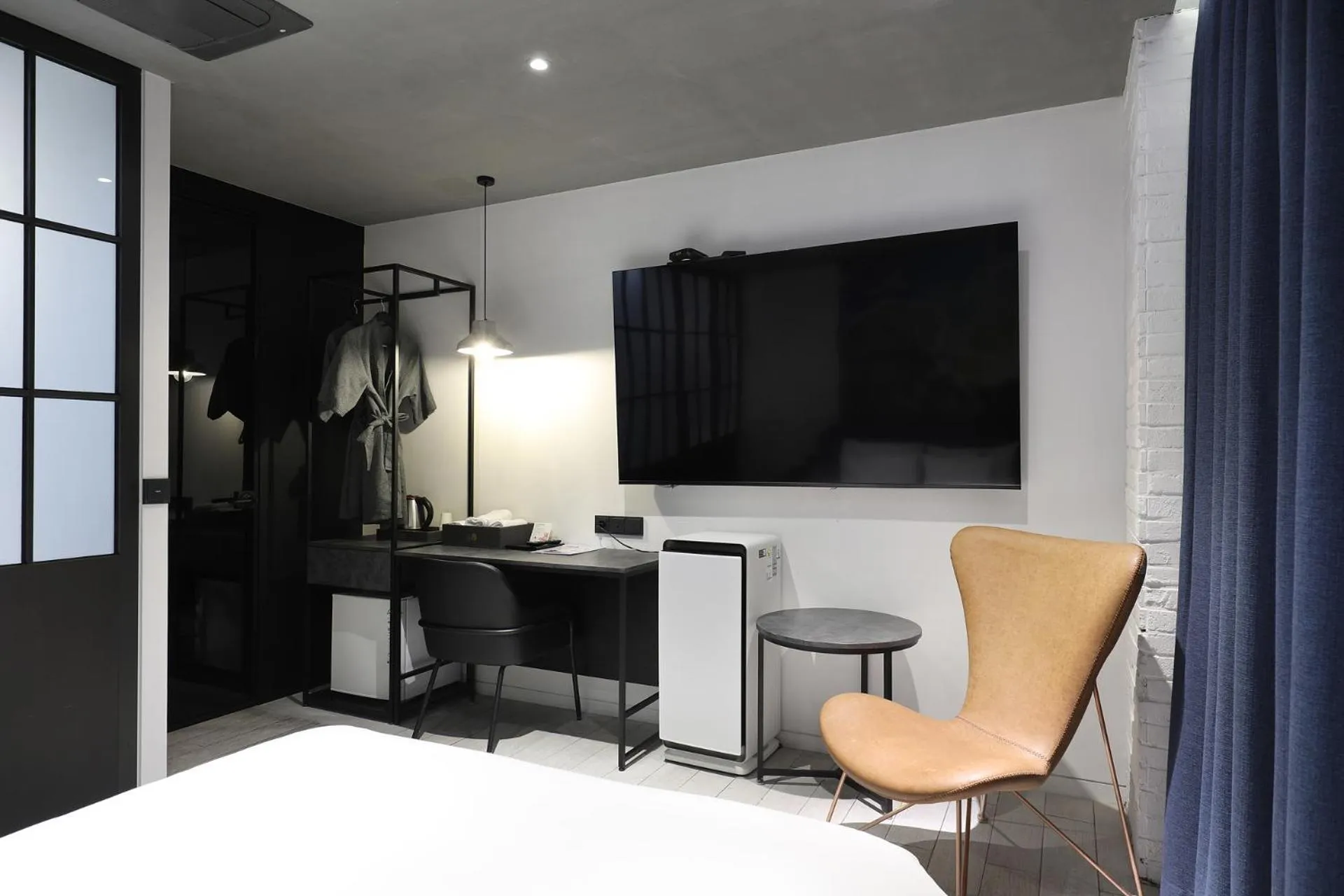 Hotel The Designers Premier Seongsu and Konkuk Univ