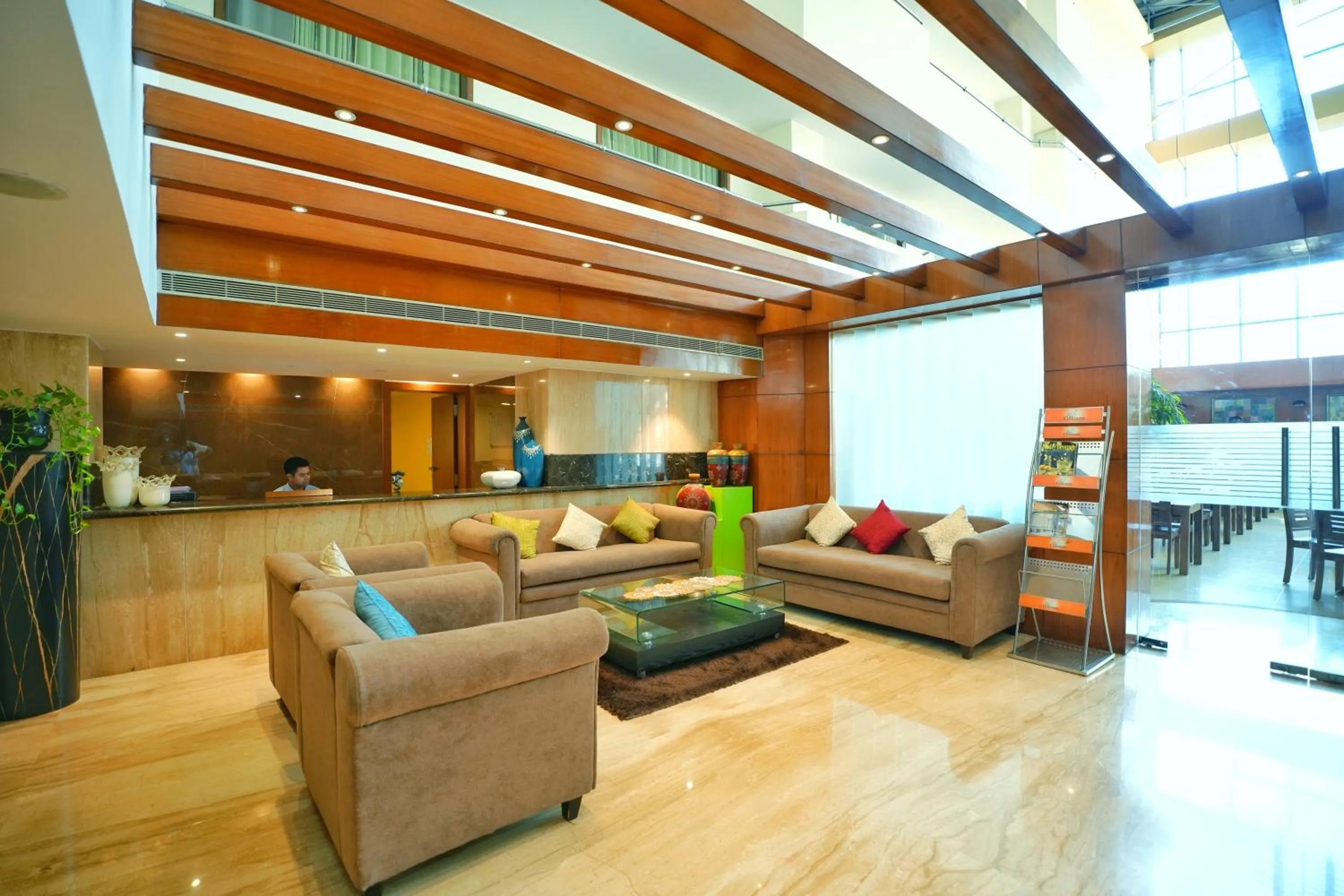 Lobby or reception in The Altruist One Continent