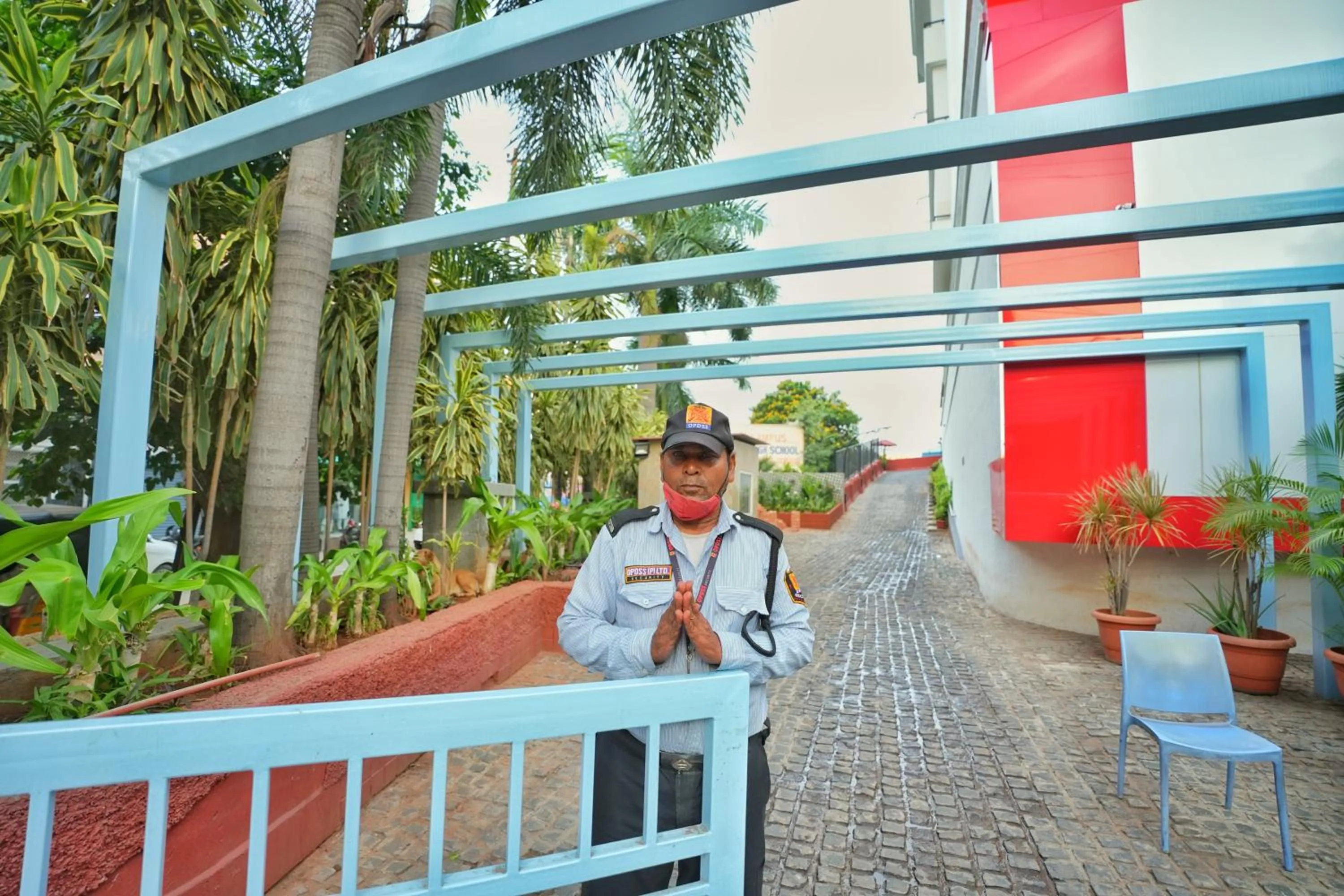 Facade/entrance in The Altruist One Continent