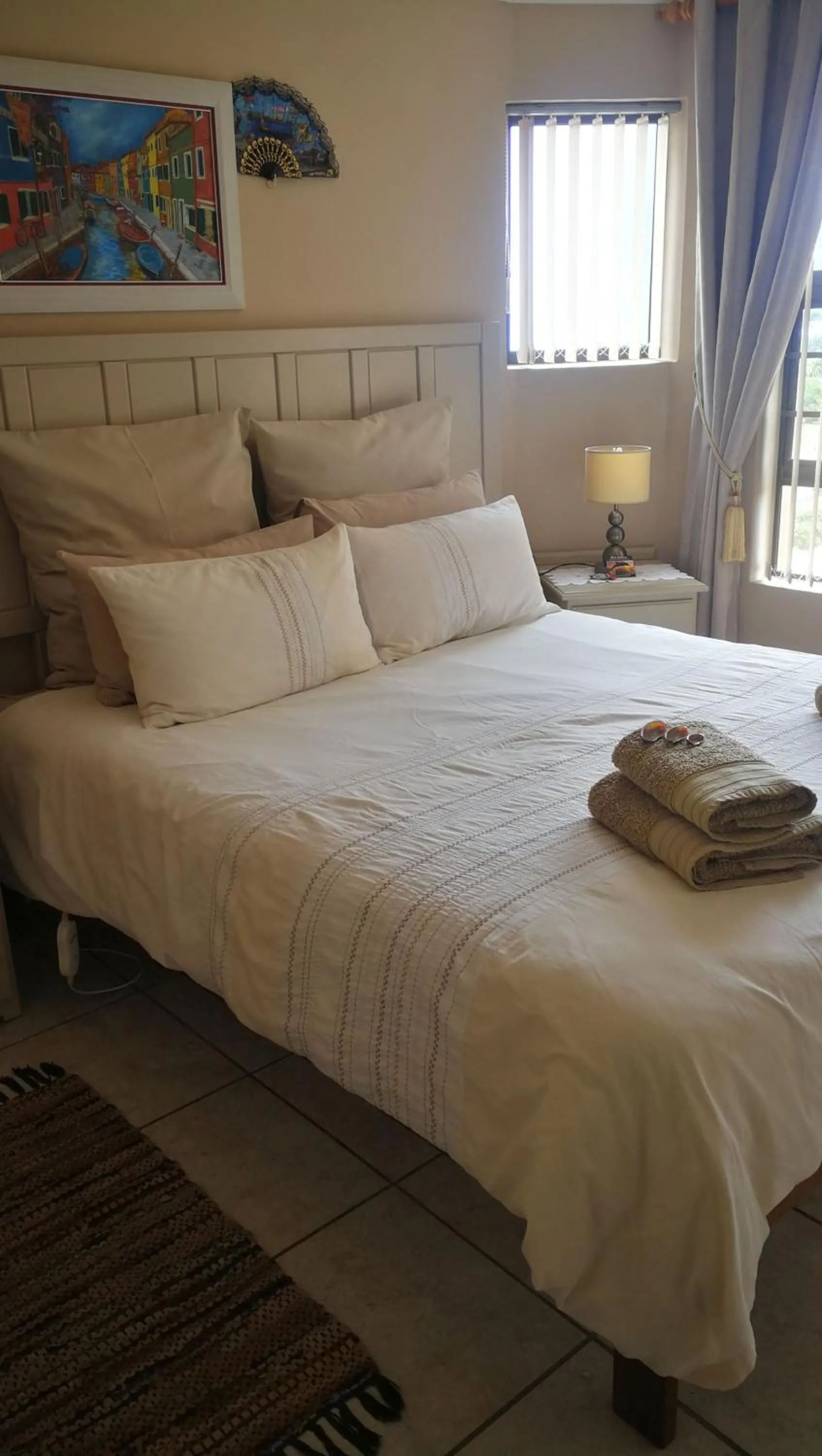 Bed in The Third Dolphin