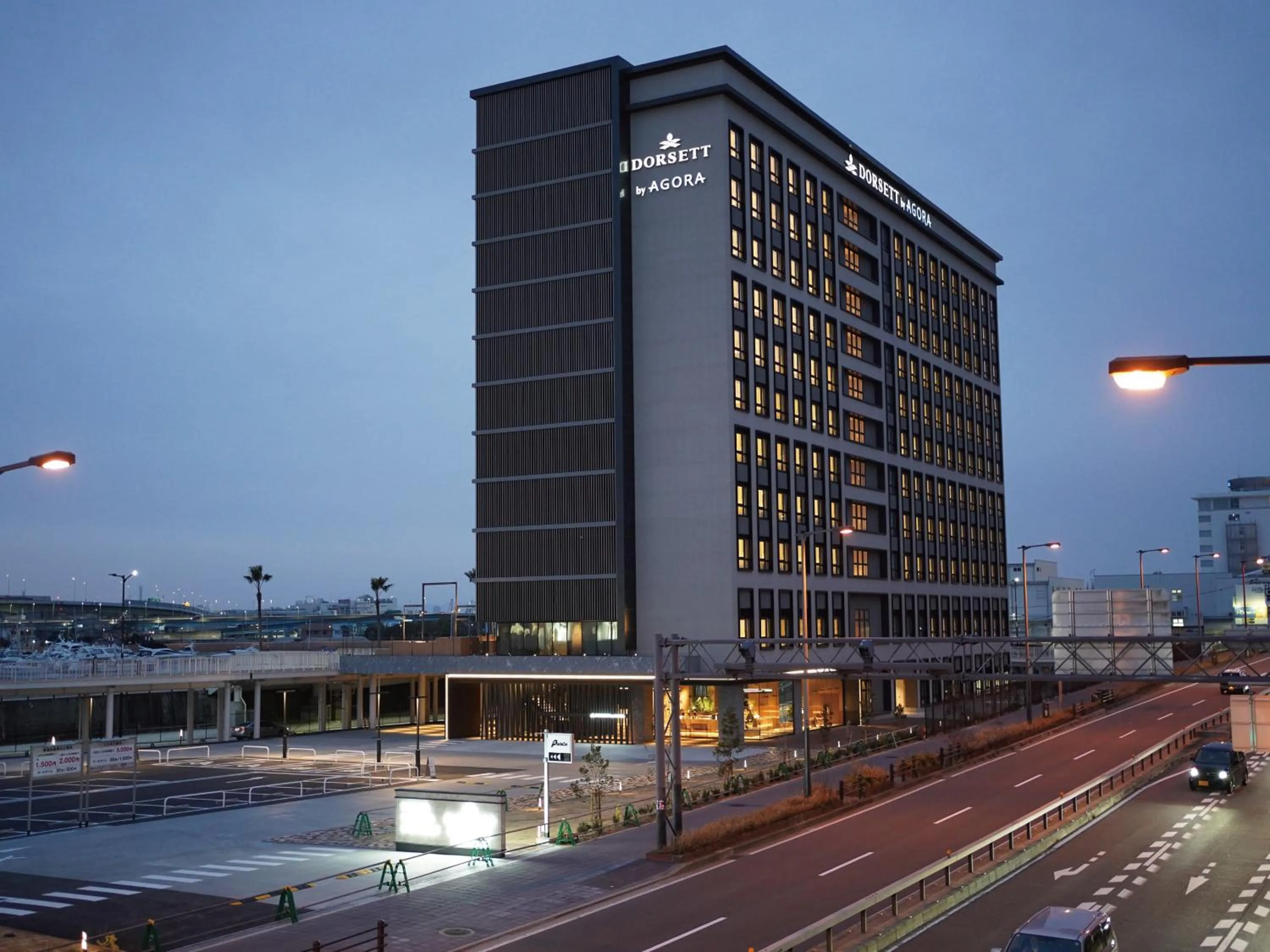 Property building in Dorsett by Agora Osaka Sakai