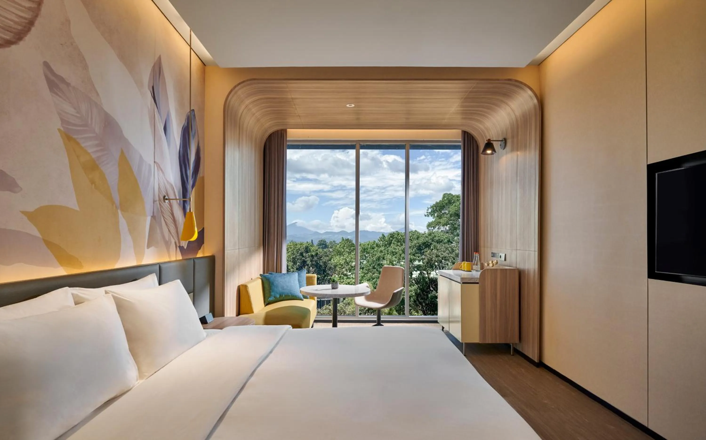 Photo of the whole room, Bed in voco Bandung Setiabudi by IHG