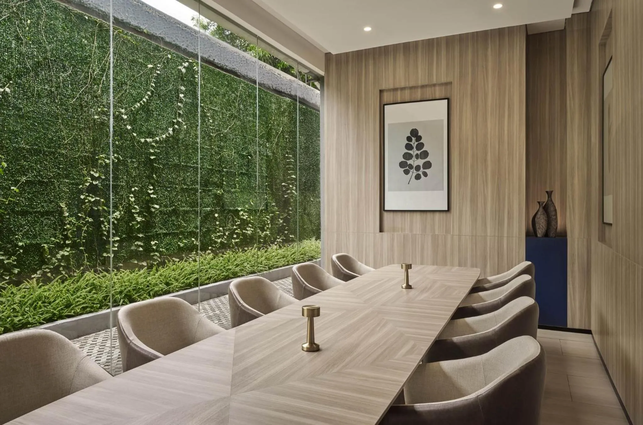 Restaurant/places to eat in voco Bandung Setiabudi by IHG