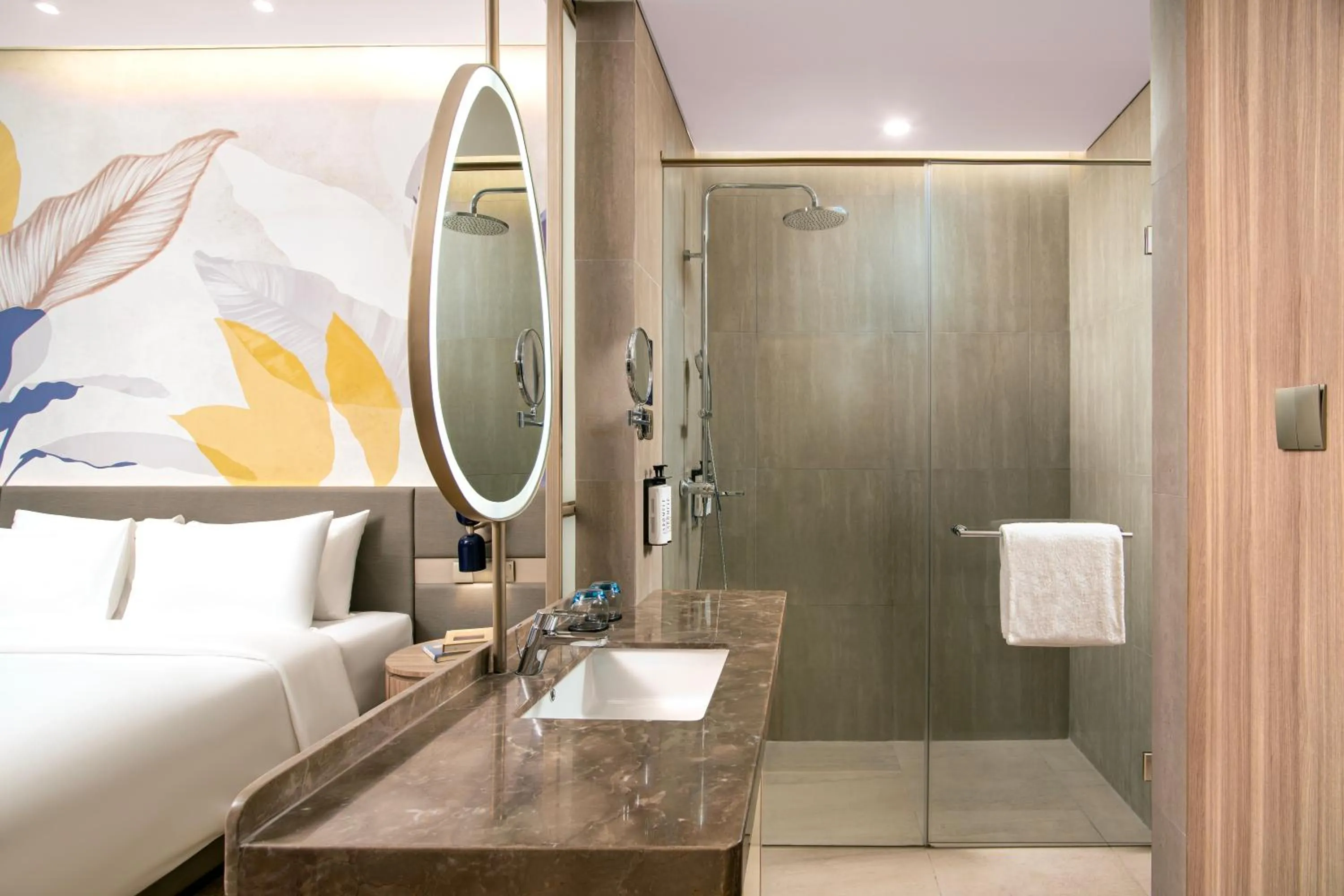 Shower in voco Bandung Setiabudi by IHG