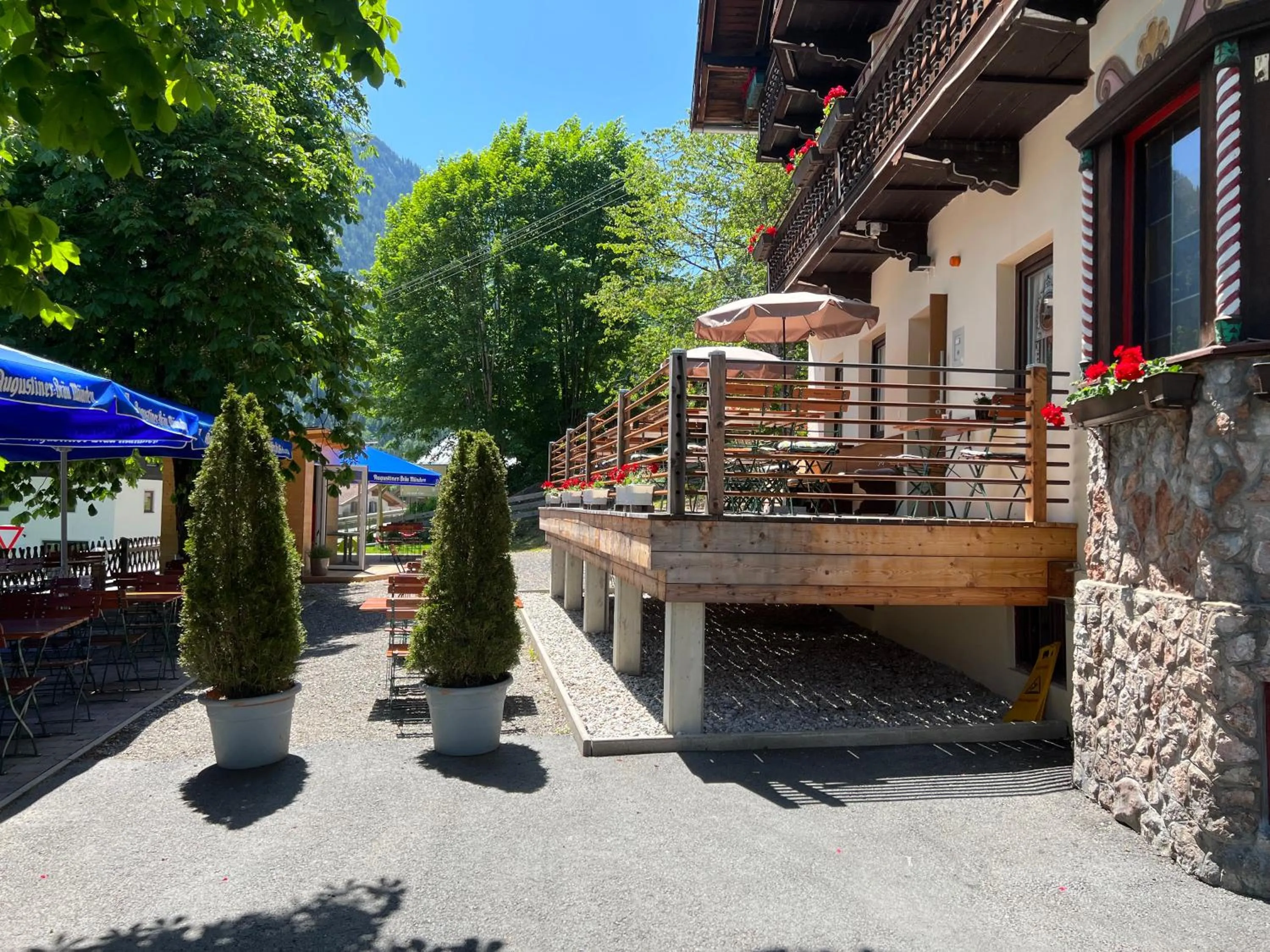 Patio in Weisses Rössl am See