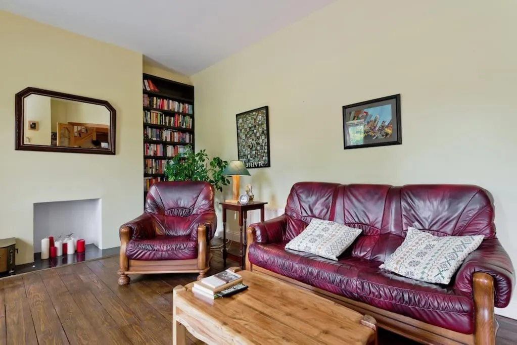 Living room in Ash House Bed and Breakfast