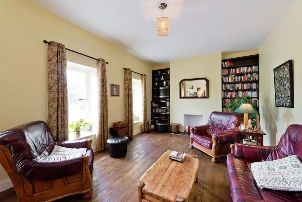 Living room in Ash House Bed and Breakfast