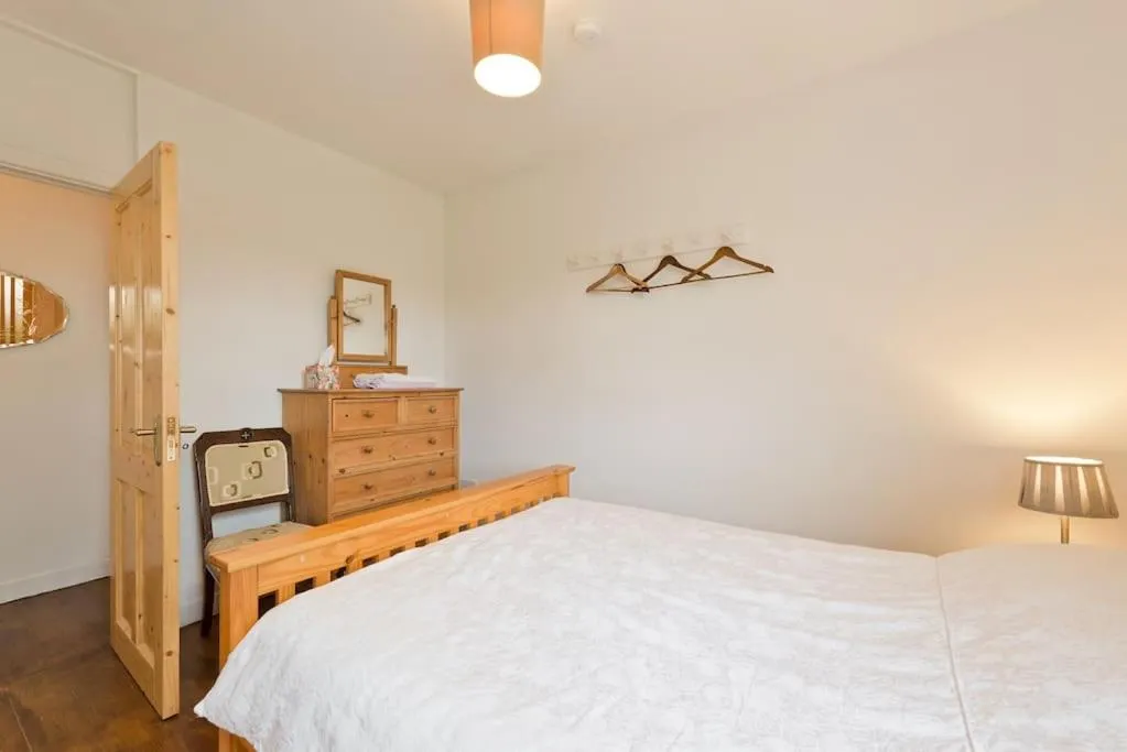 Bed in Ash House Bed and Breakfast