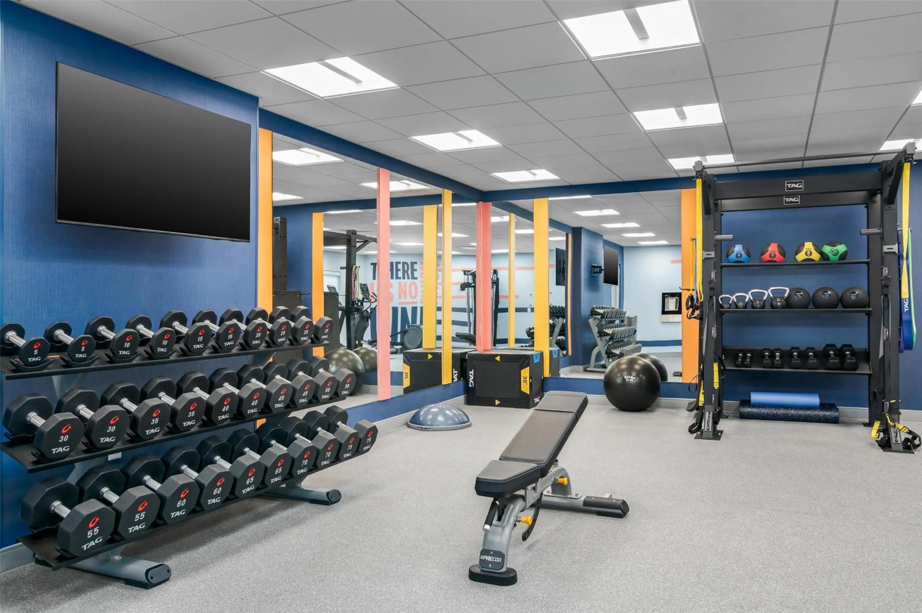 Fitness centre/facilities in Hampton Inn & Suites Alpena