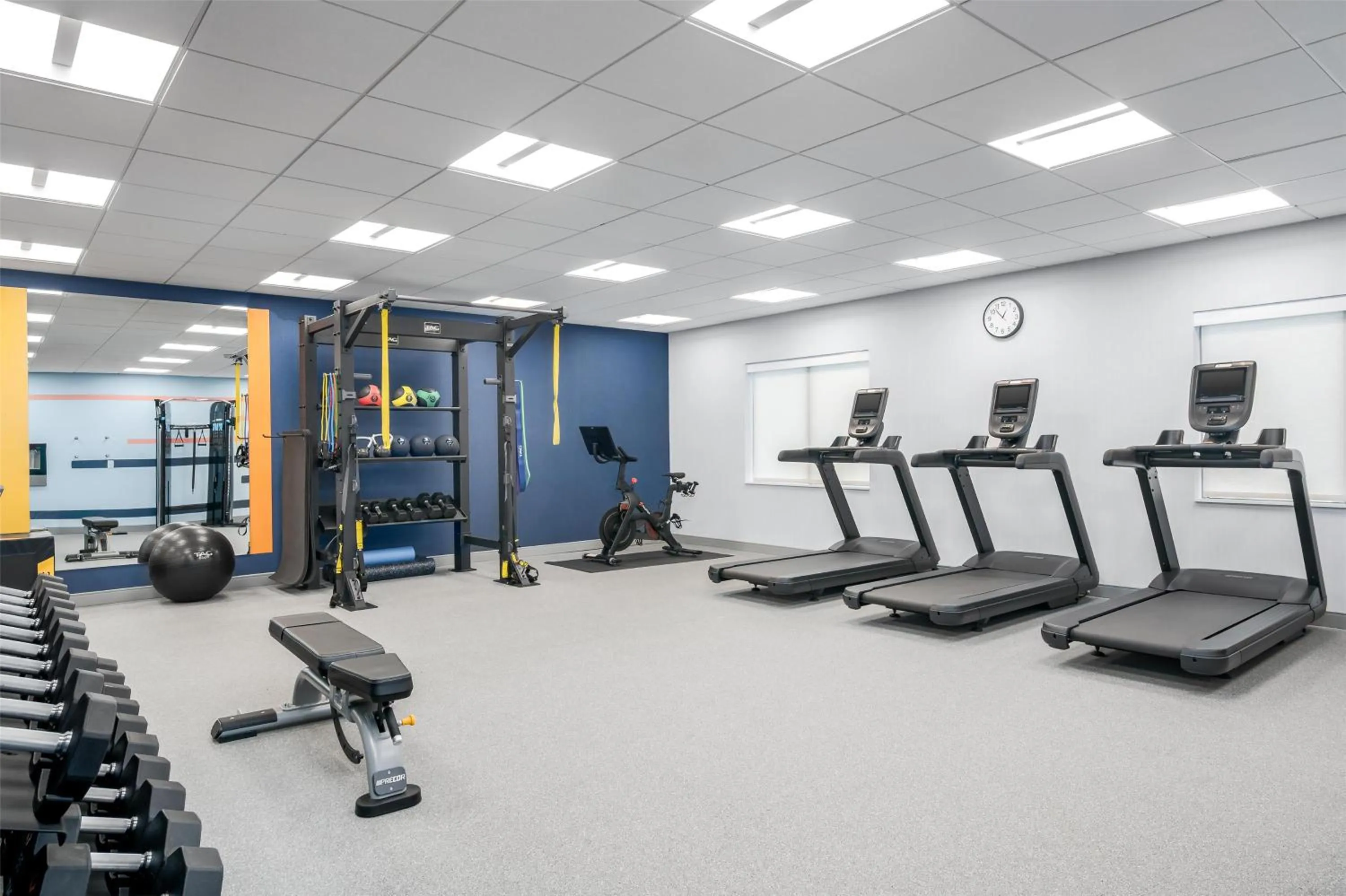 Fitness centre/facilities in Hampton Inn & Suites Alpena