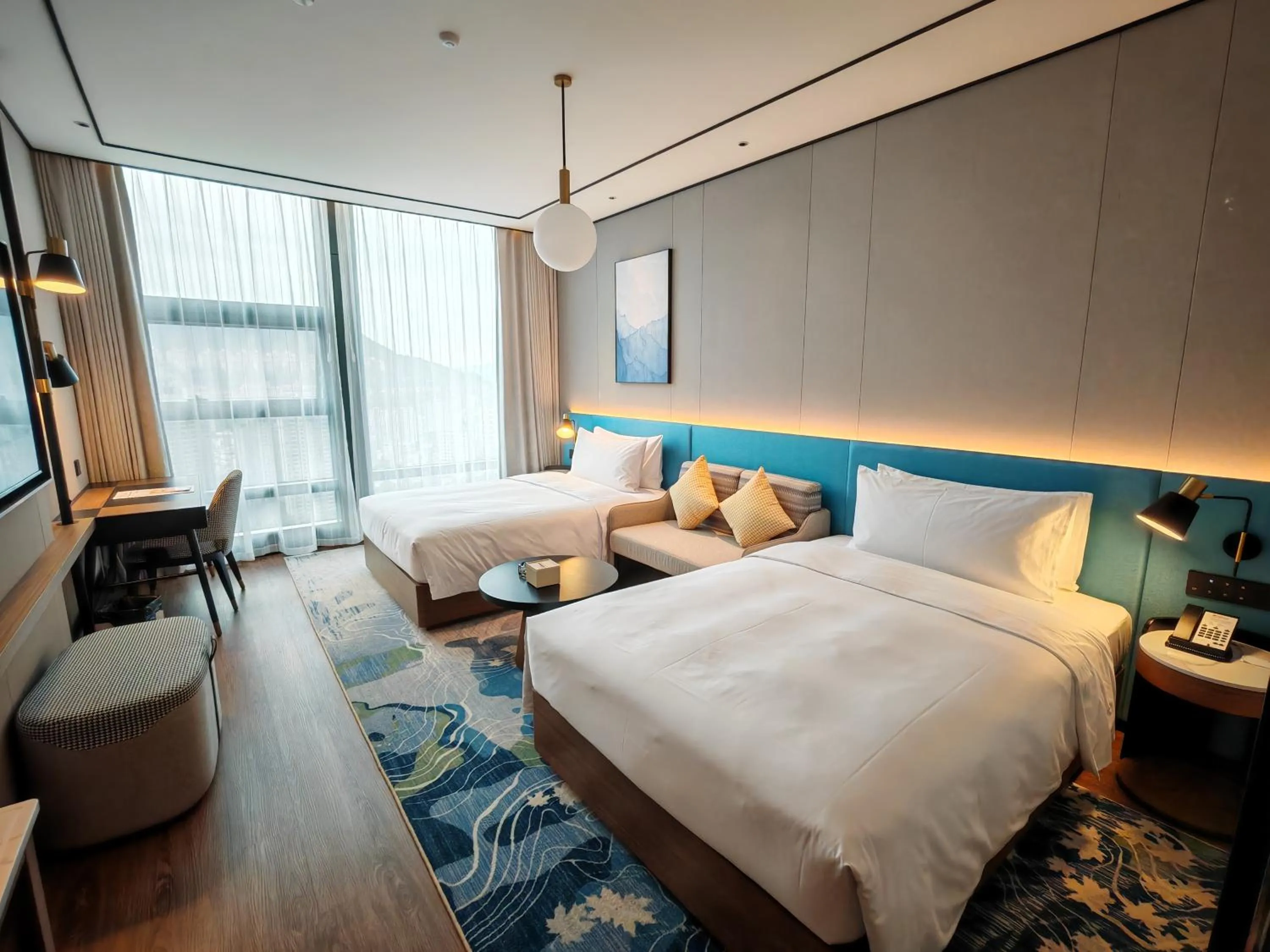 Bedroom, Bed in Hilton Garden Inn Bazhong Bazhou