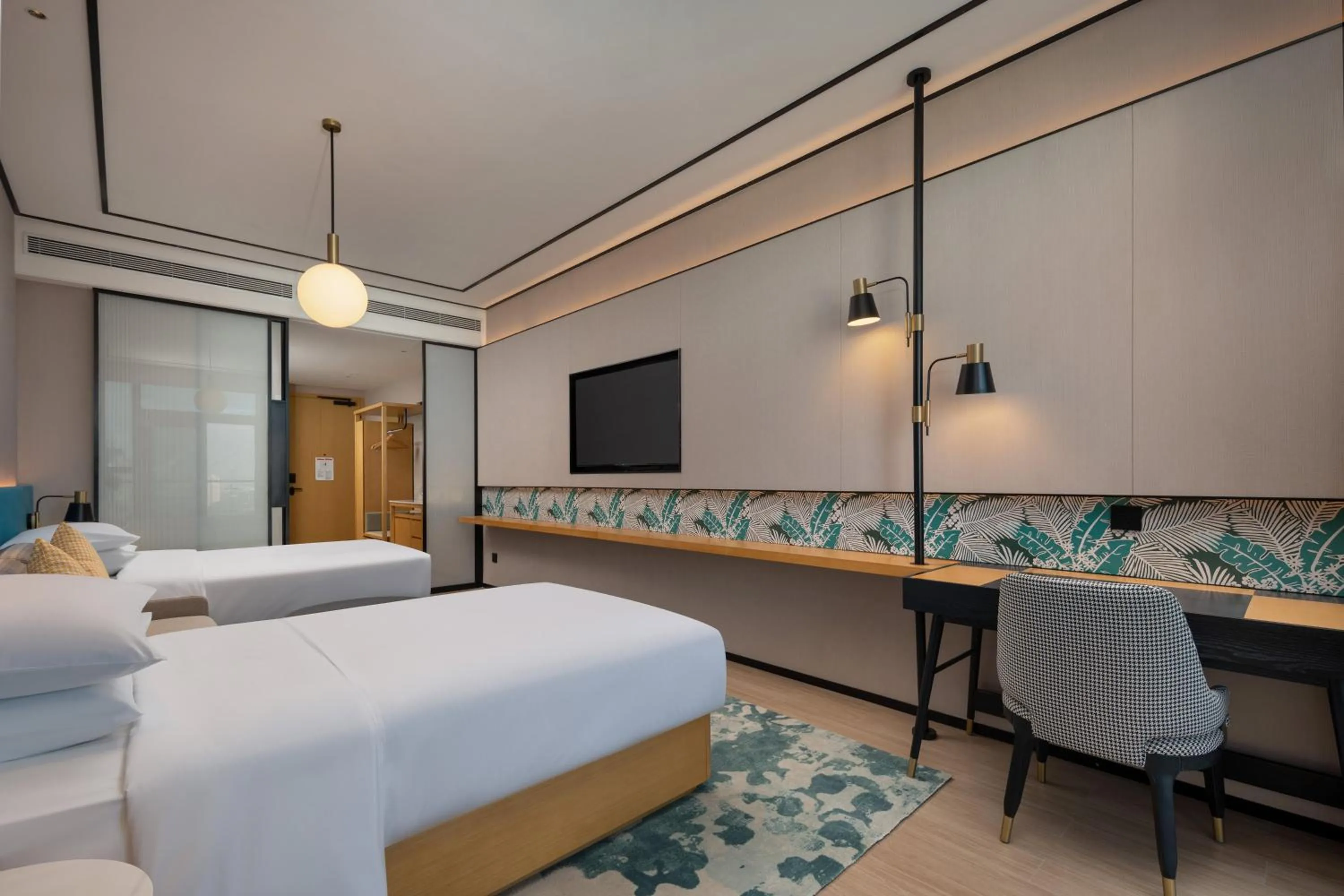 Bed in Hilton Garden Inn Danzhou Yangpu