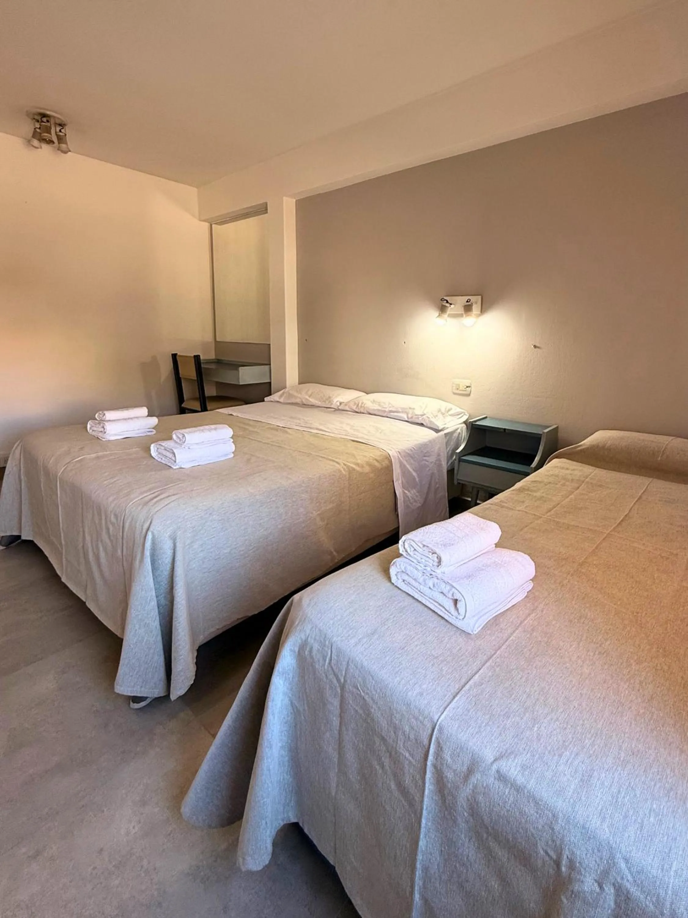 Bed in Hotel Montecarlo PSH