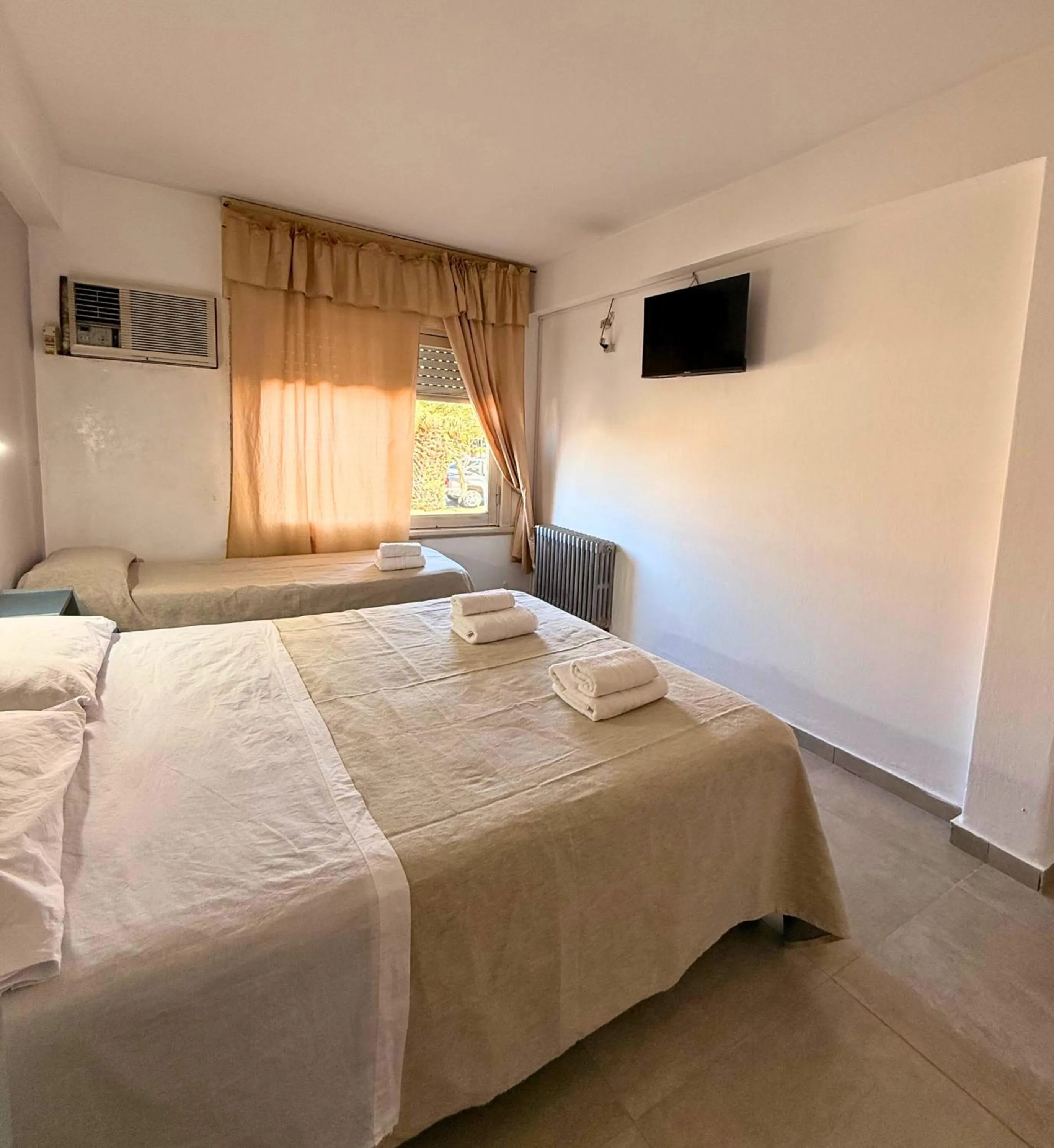 Bed in Hotel Montecarlo PSH