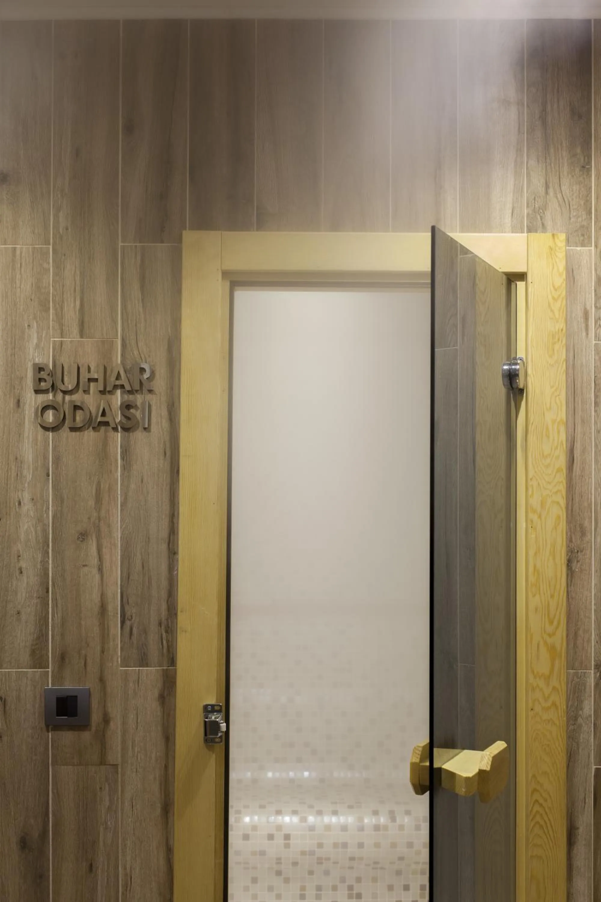 Steam room in Lamec Hotel Business