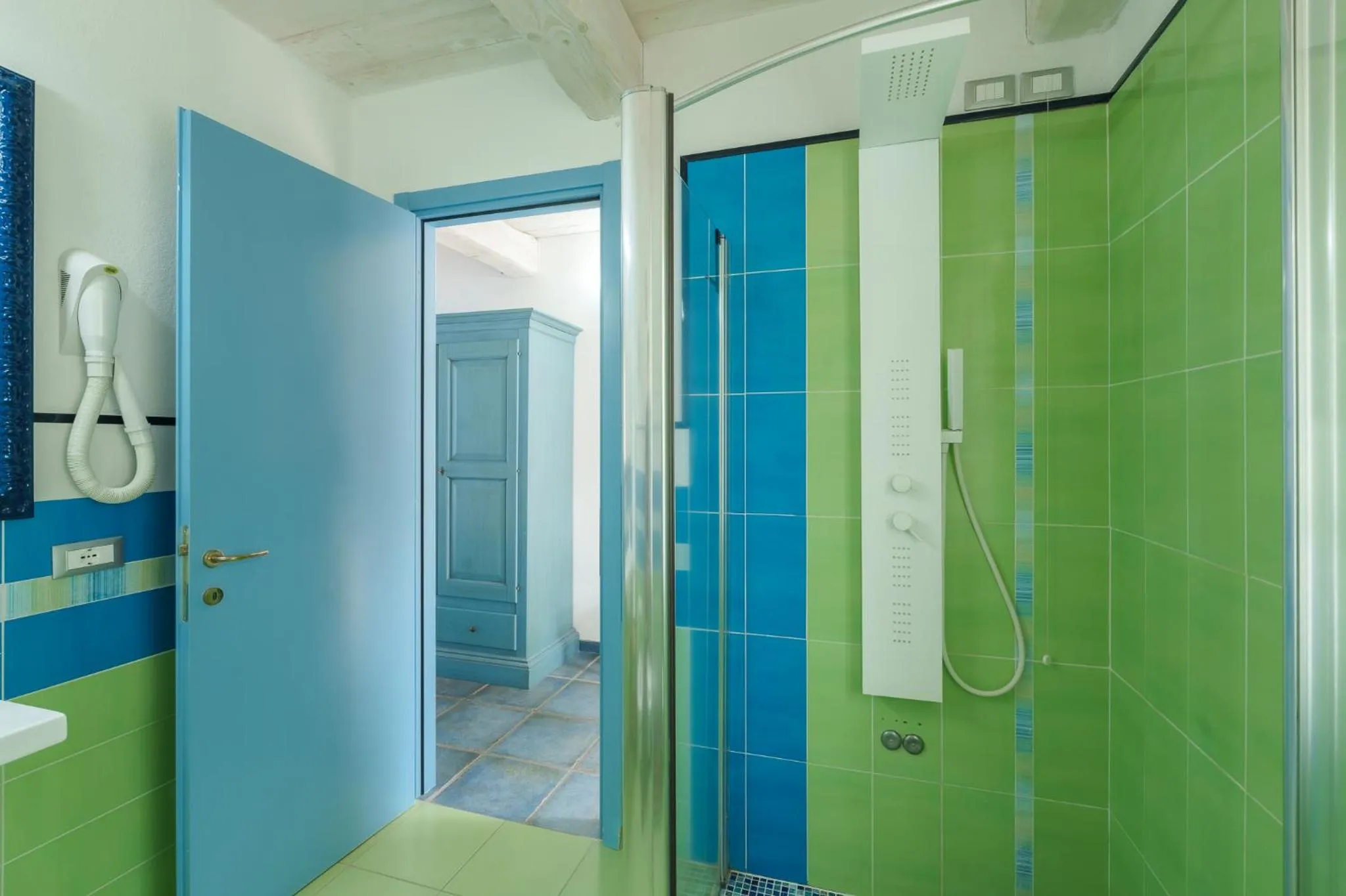 Shower in Hotel Sant'Andrea