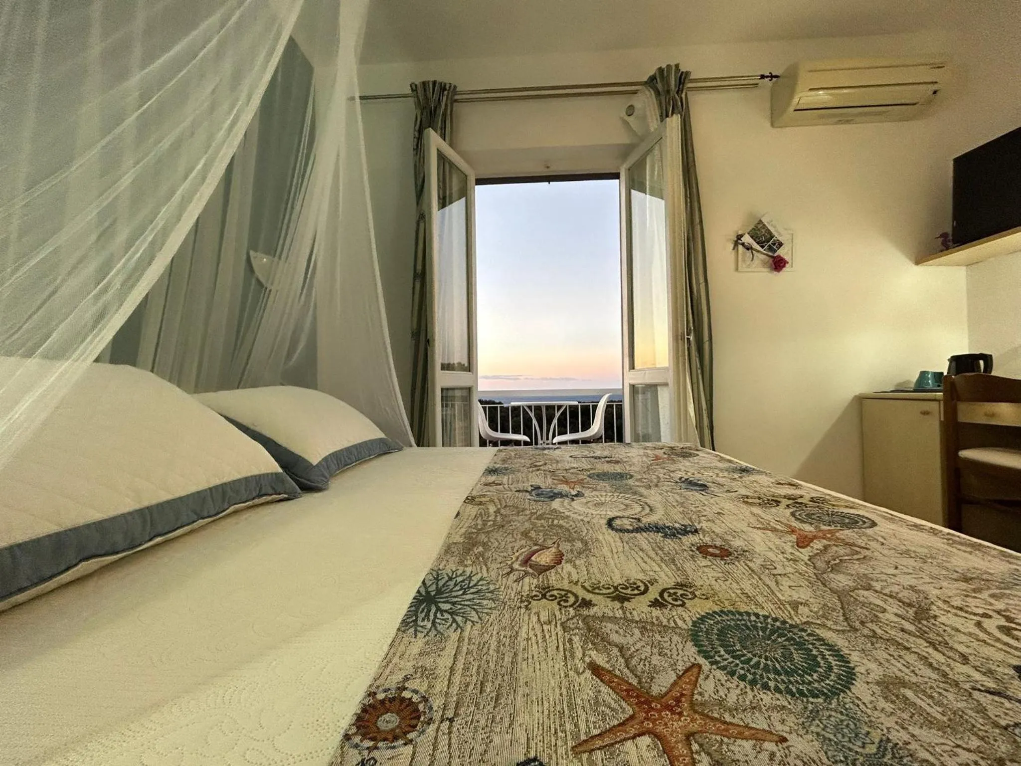 Bed in Hotel Sant'Andrea