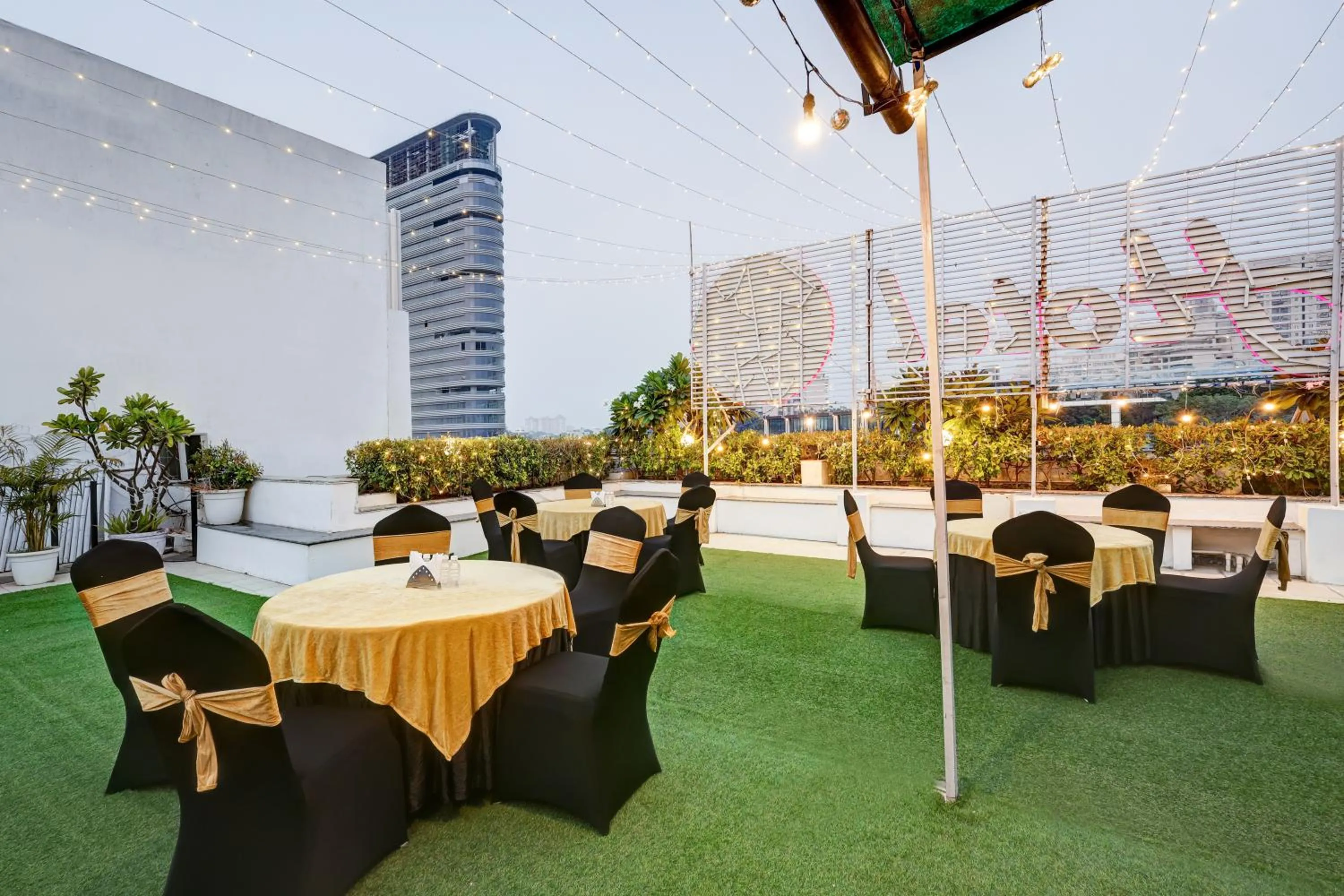 Property building in Hotel 91 Golf Course Road