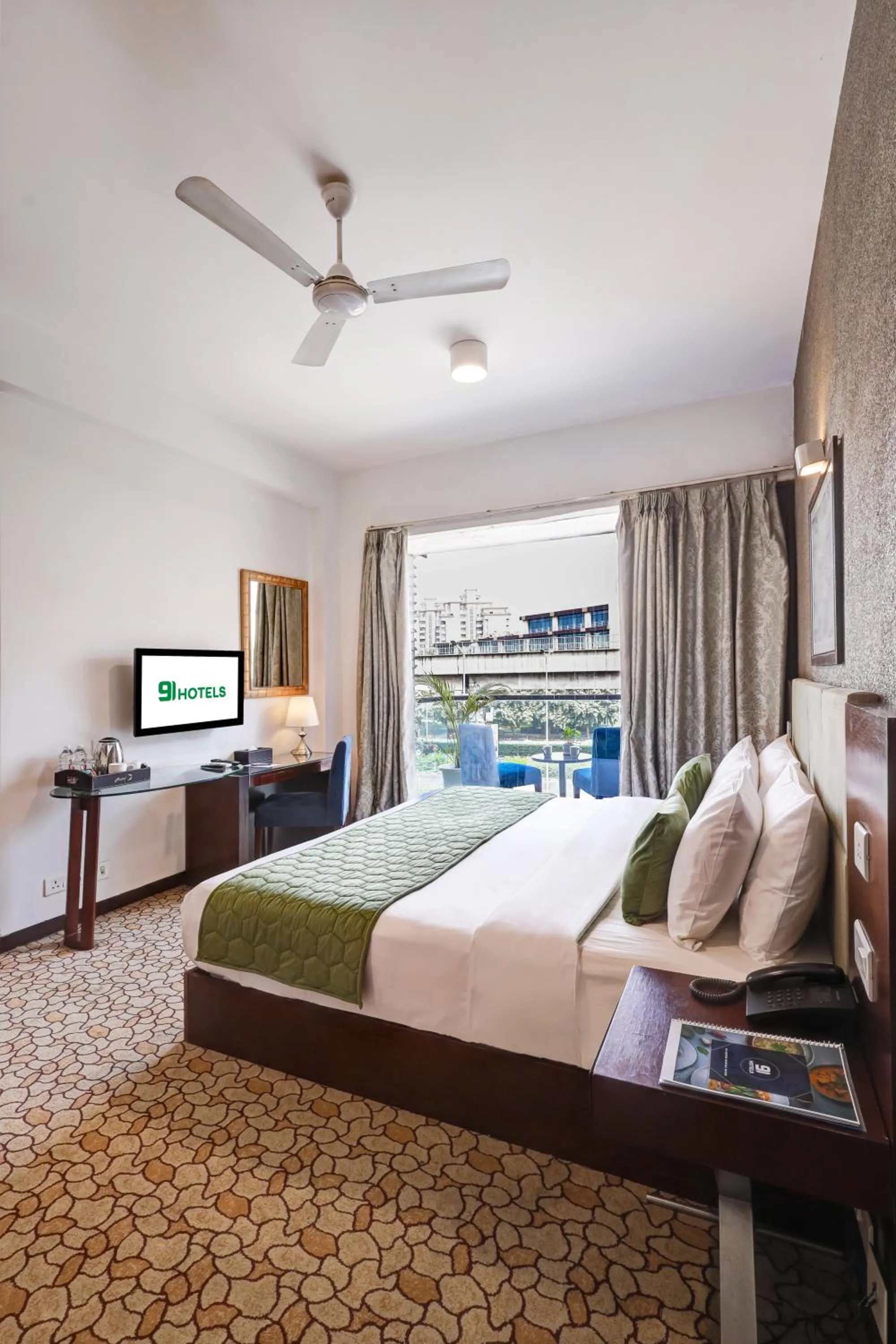 Bed in Hotel 91 Golf Course Road