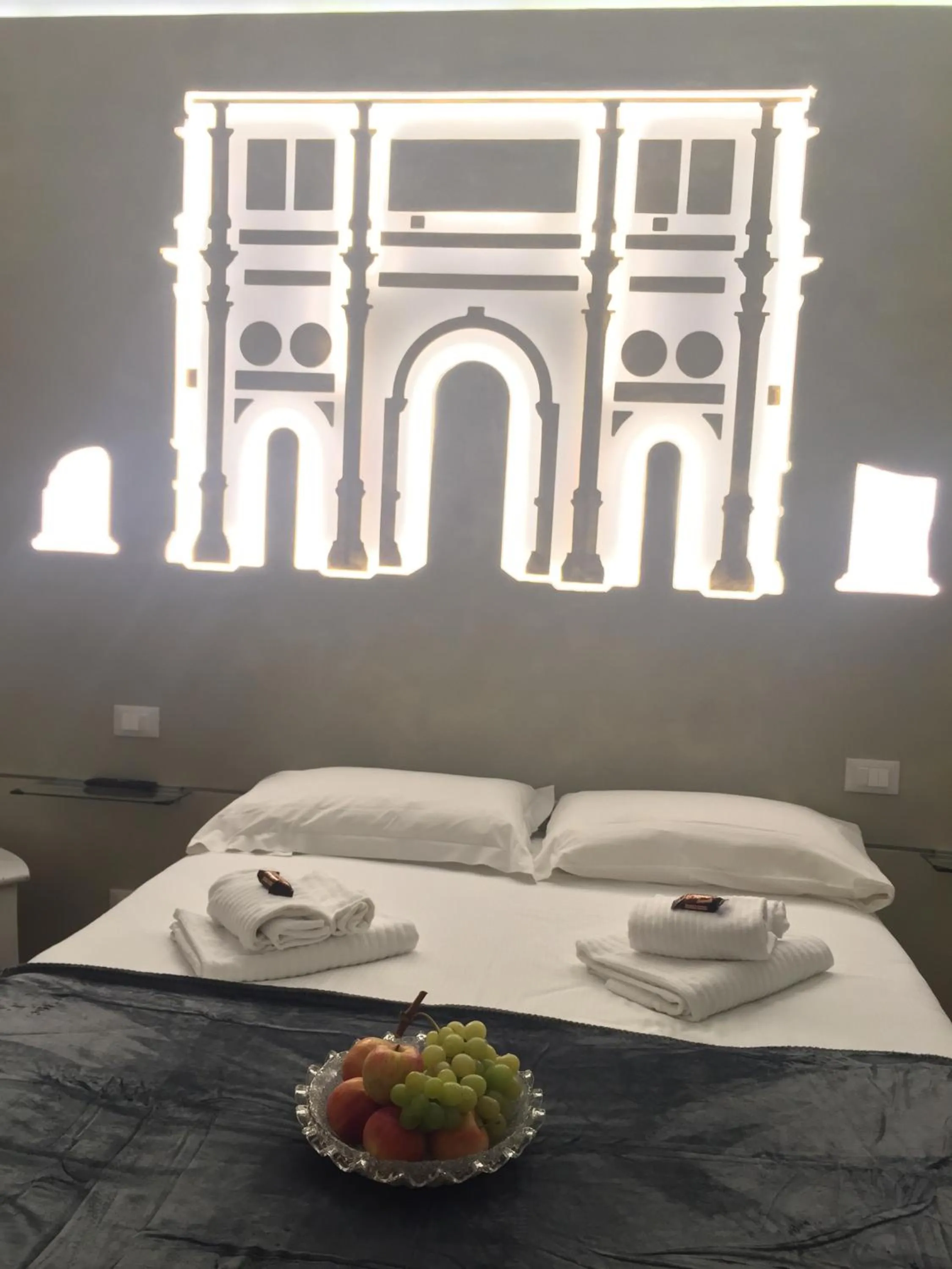 Decorative detail, Bed in A Star Inn