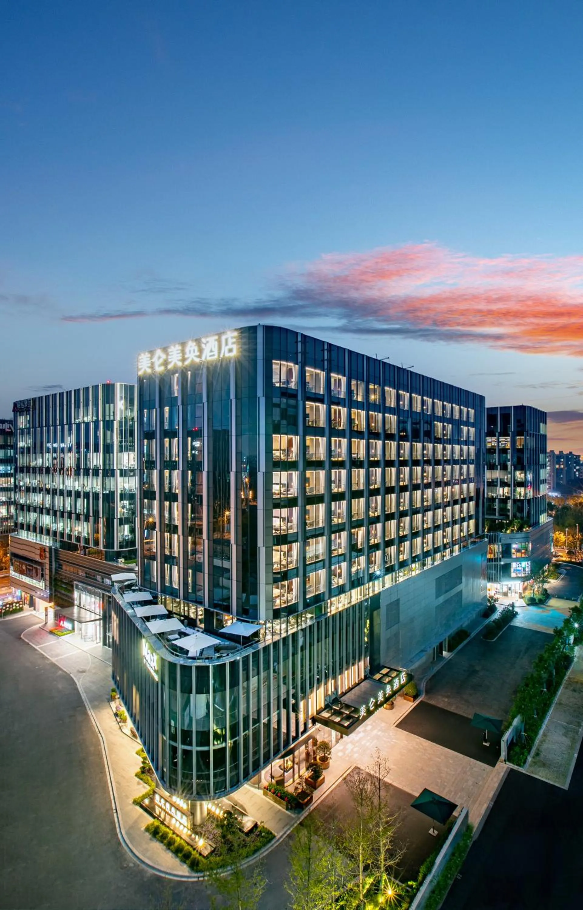 Property building in MaxX By Steigenberger Shanghai,Hongqiao