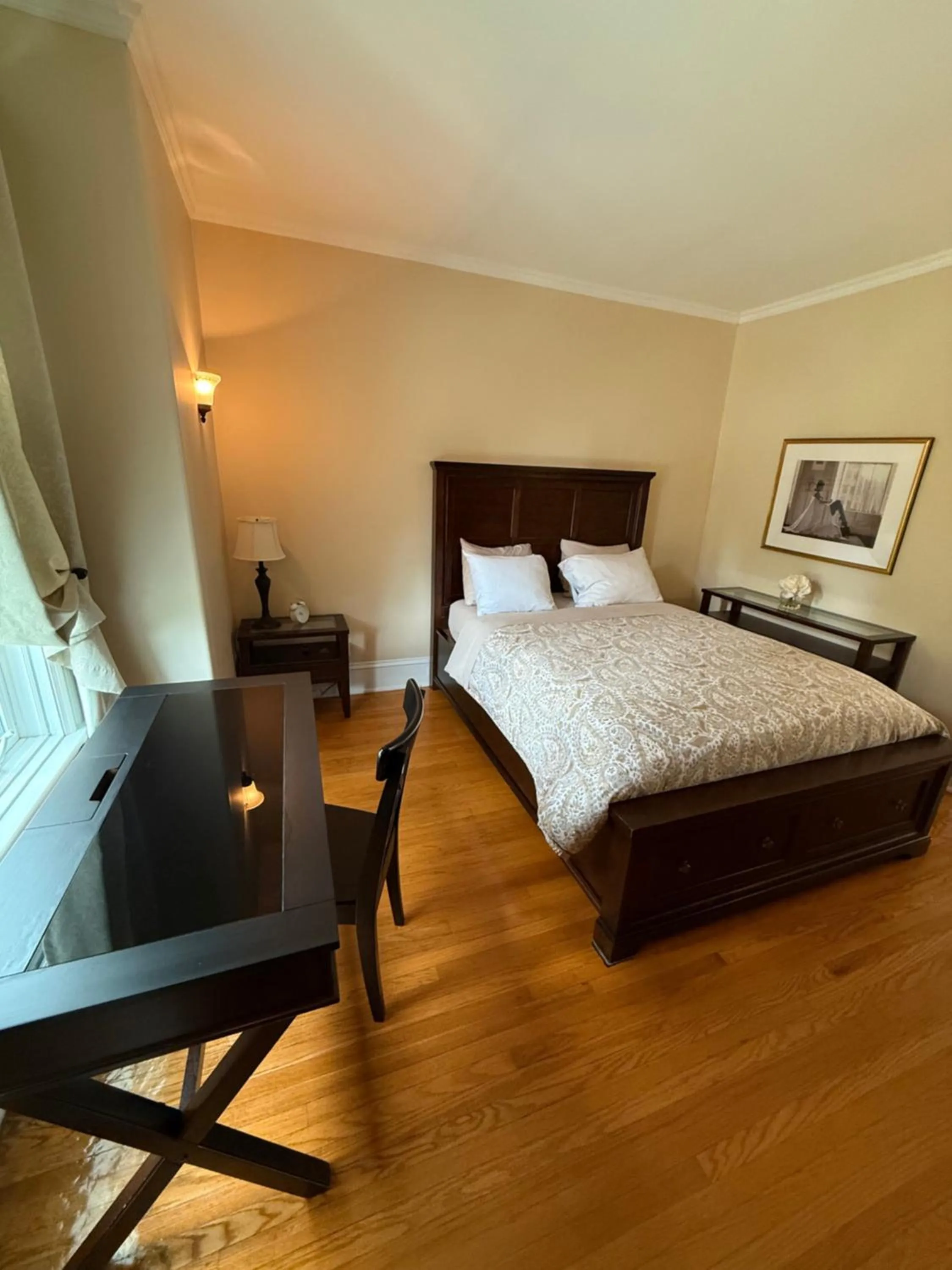 Photo of the whole room, Bed in The Century House Bed and Breakfast Ottawa