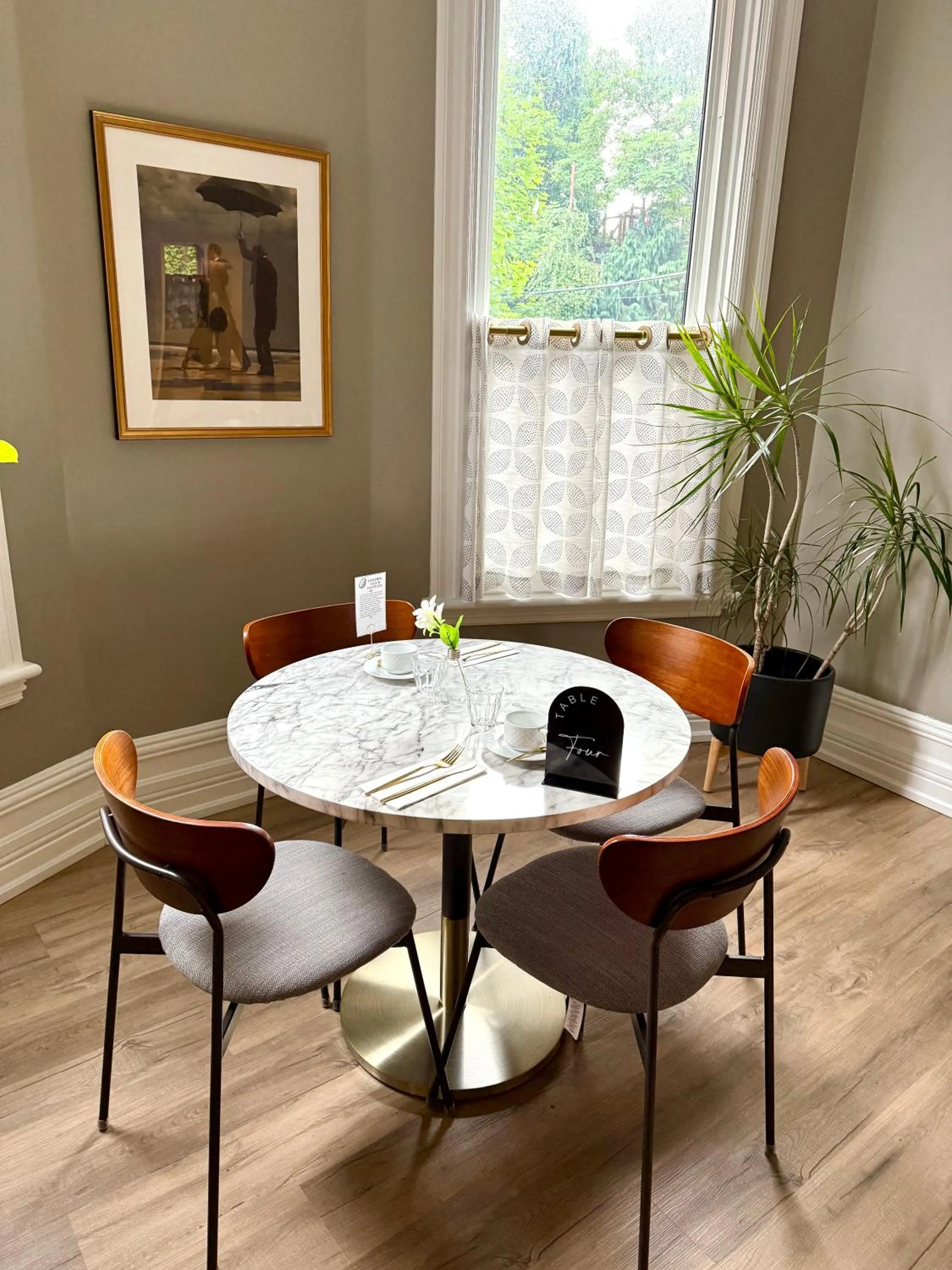 Property building in The Century House Bed and Breakfast Ottawa