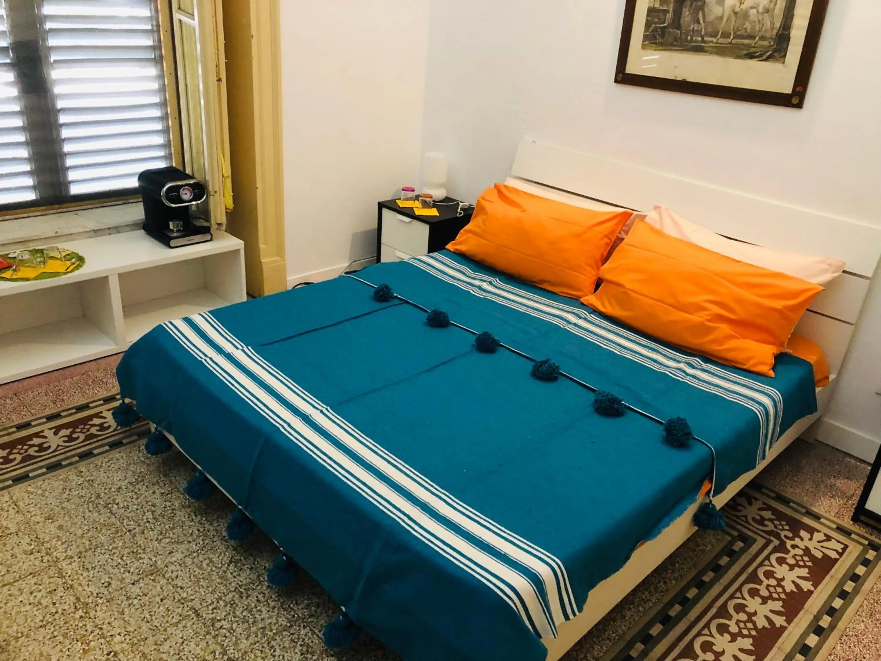 Photo of the whole room, Bed in B&B Giulio Cesare 24