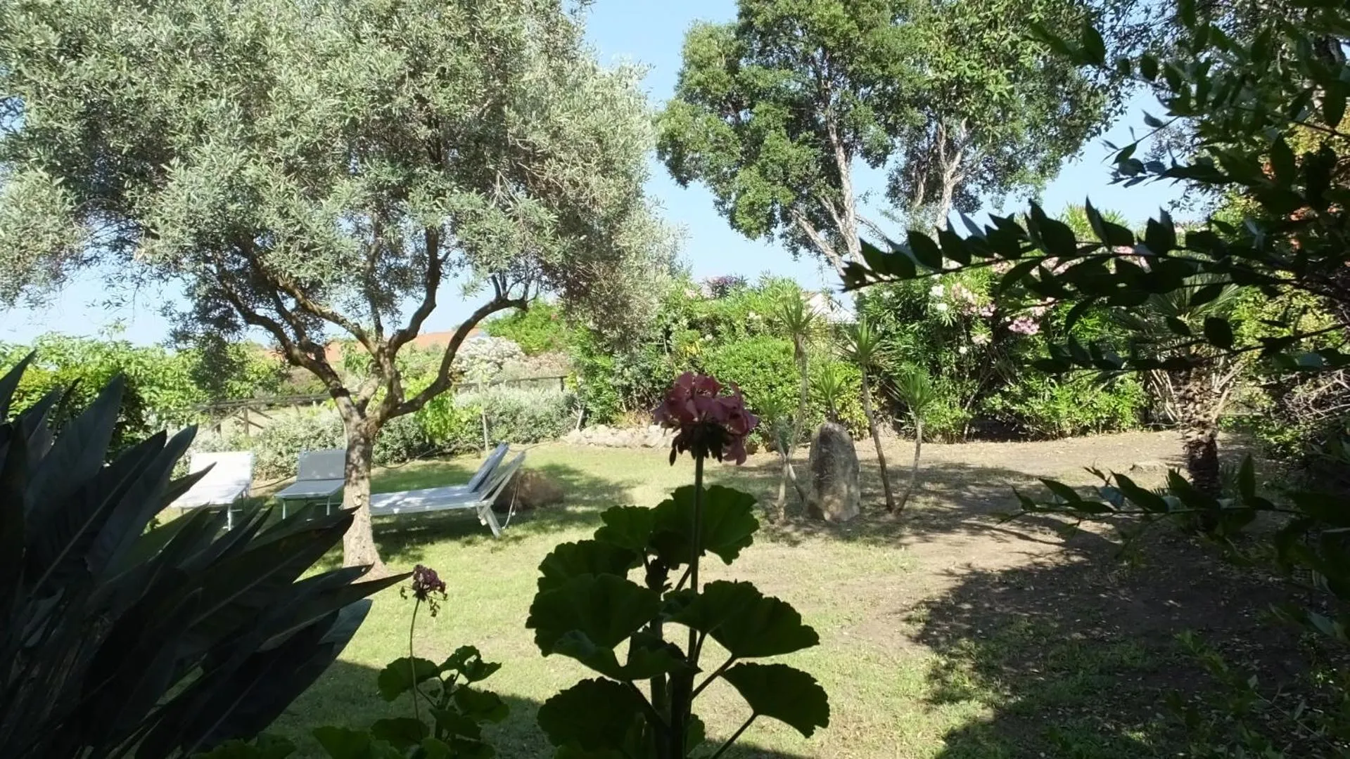 Garden view in Hotel Rurale Orti di Nora & SPA