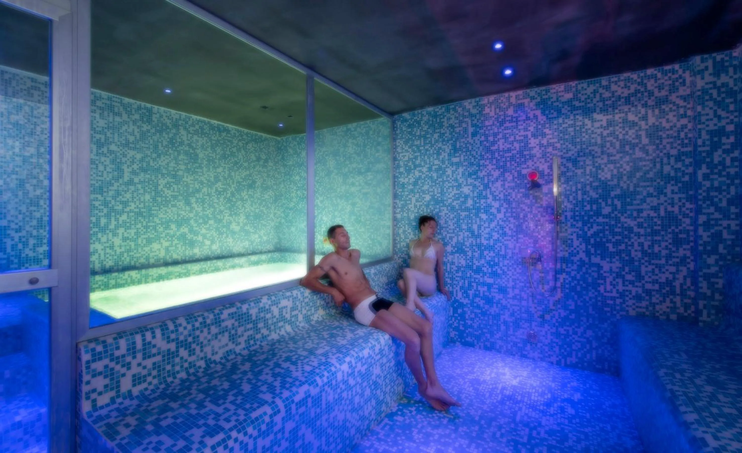 Steam room in Hotel Rurale Orti di Nora & SPA