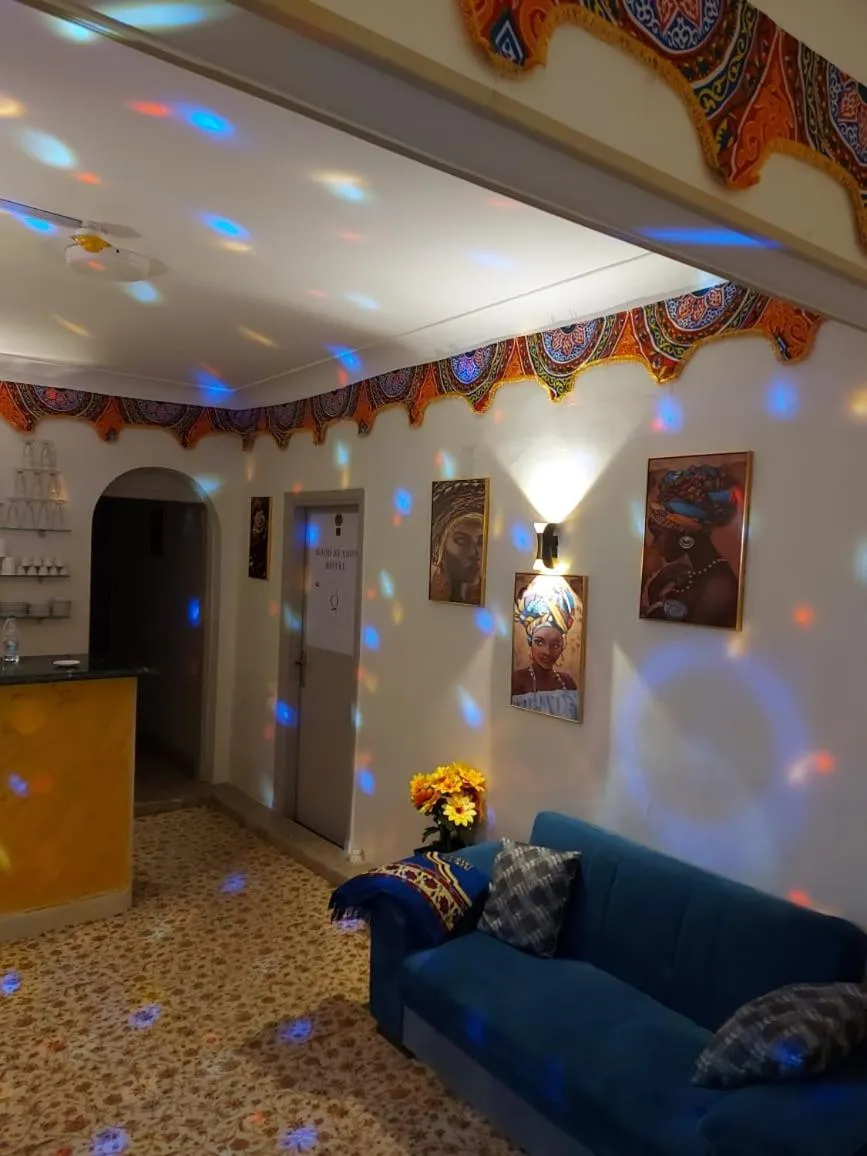 Lobby or reception in Good Season Hotel