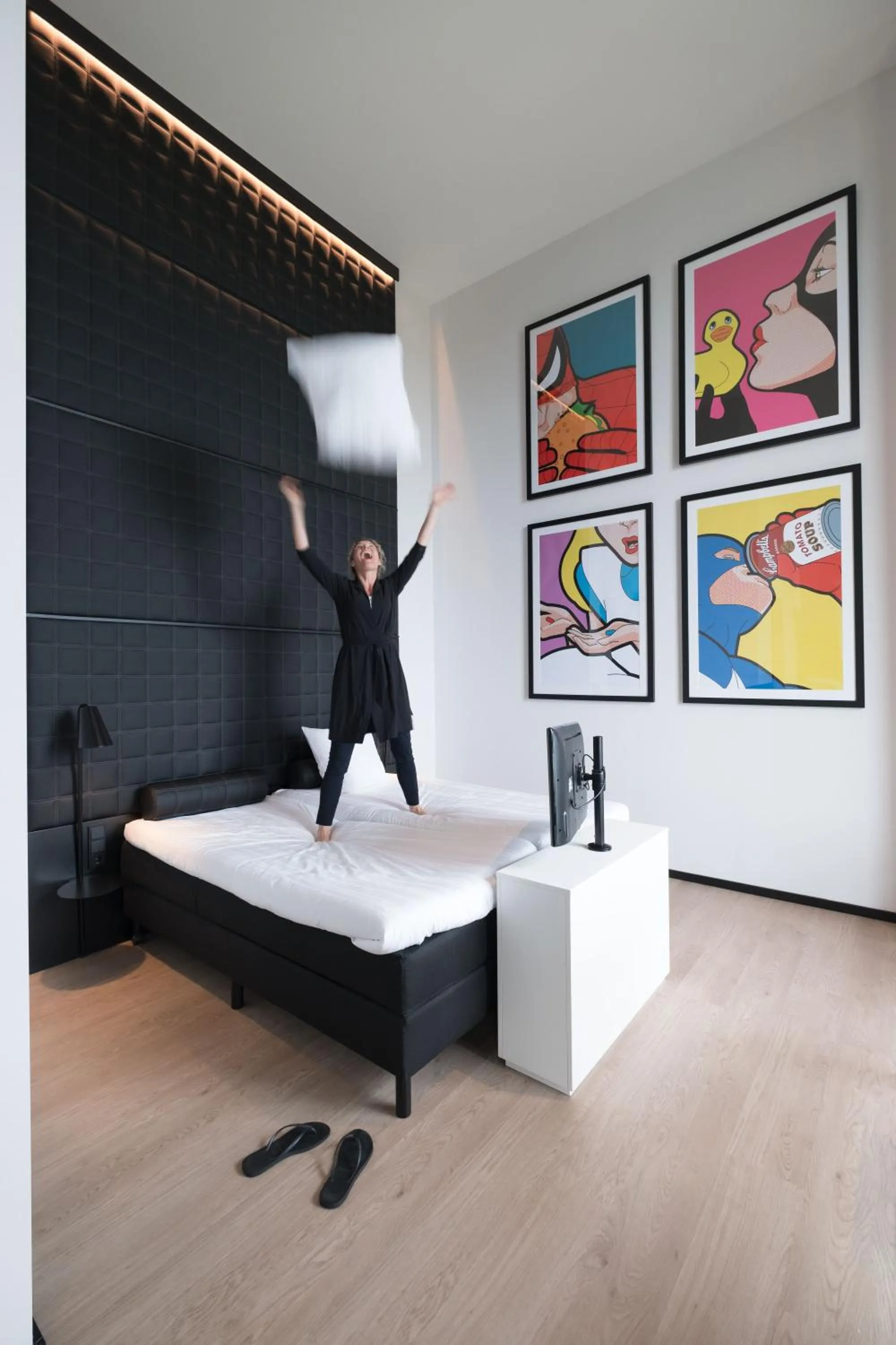 Bed in Leonardo Hotel Groningen Stadspark