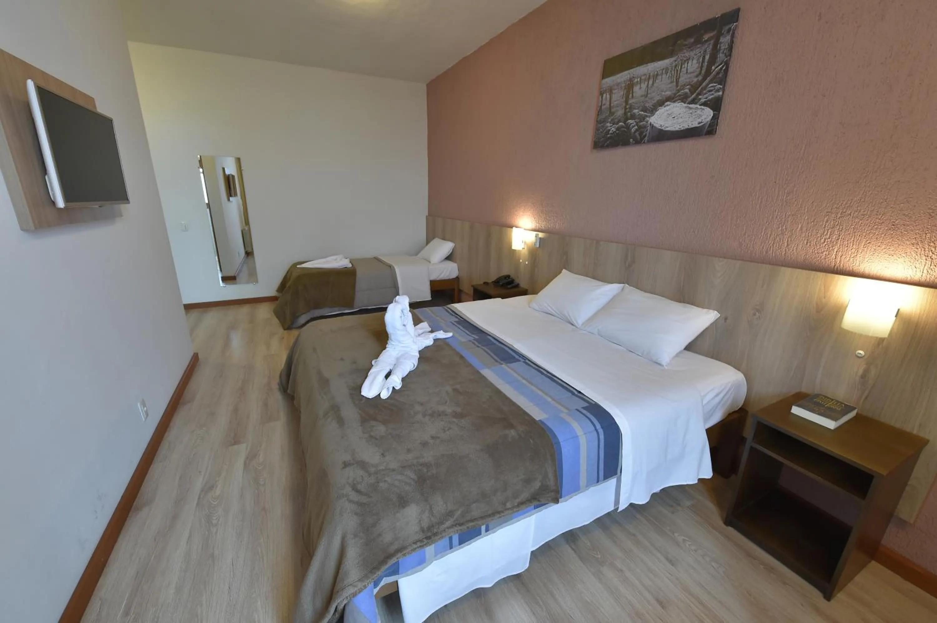 Bedroom, Bed in Hotel Villa Aconchego de Gramado