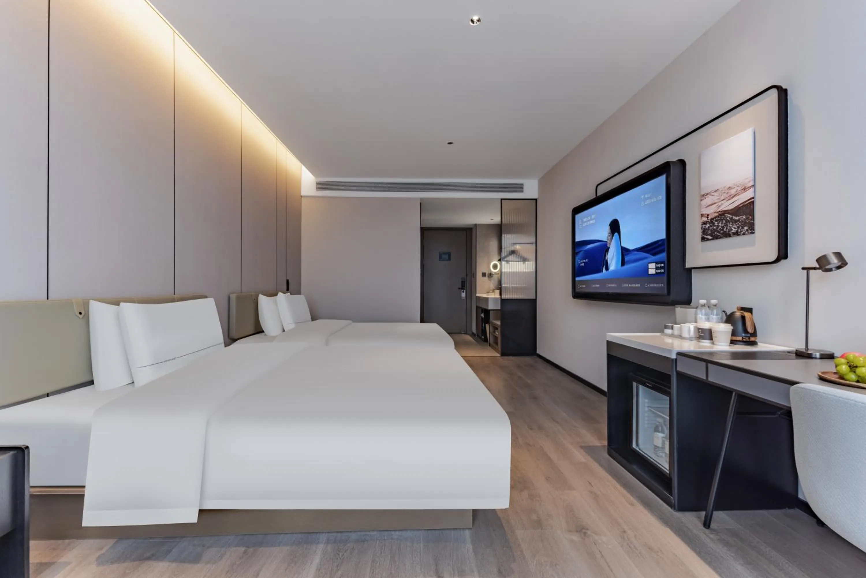 Bed in Atour Hotel Wuhan Yellow Crane Tower Shouyi Plaza