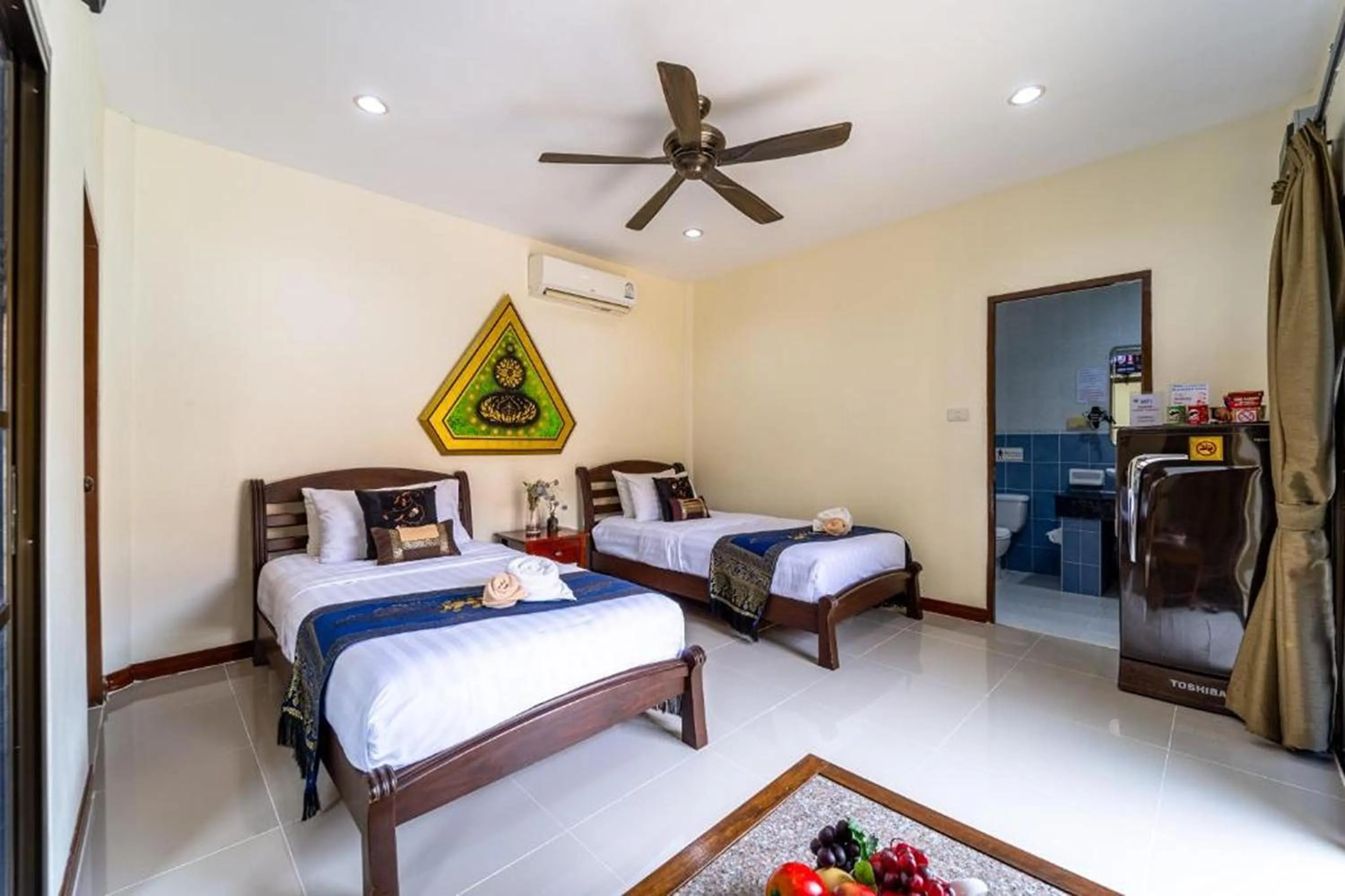 Bedroom, Bed in Siam Court Hotel and Resort