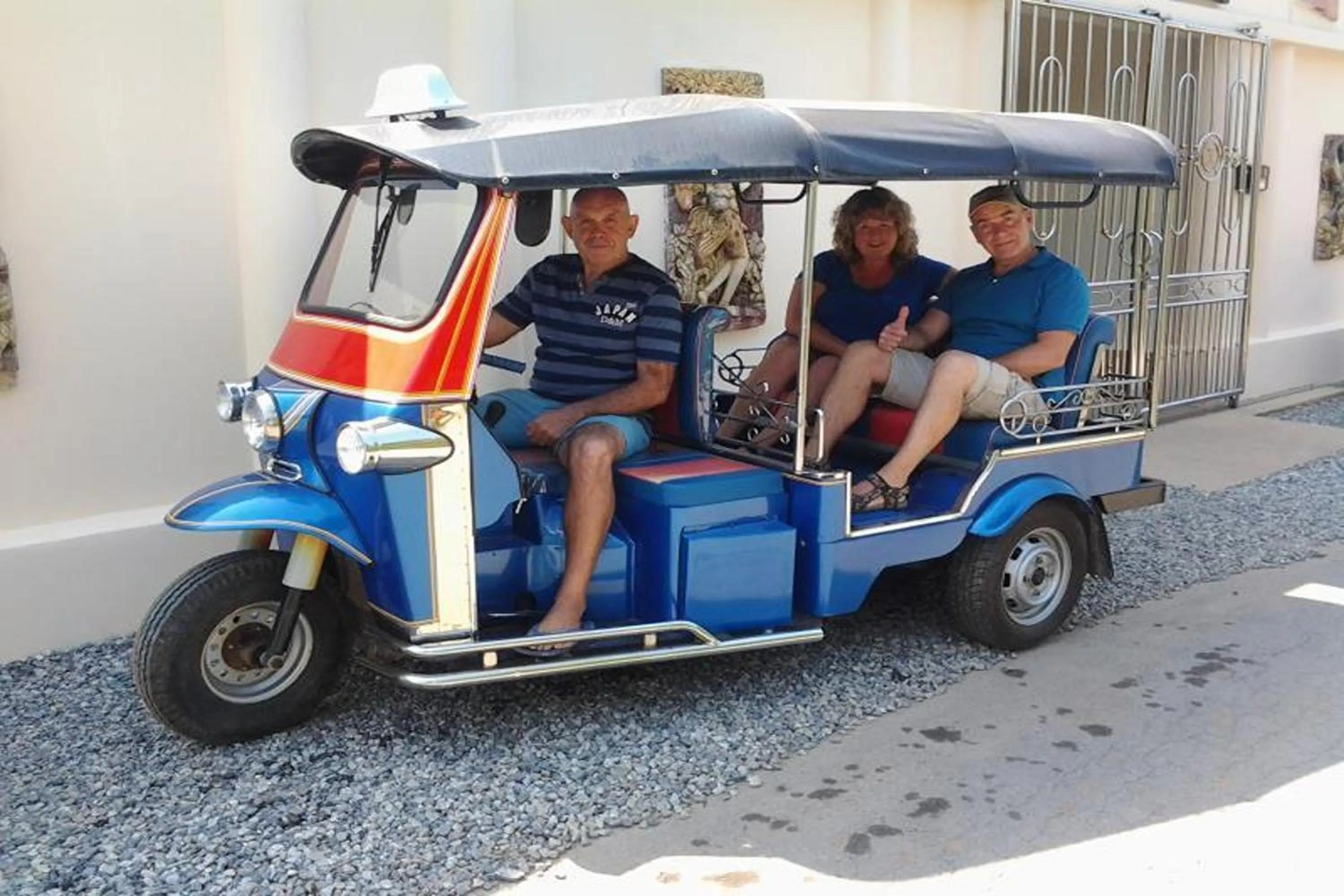 group of guests in Siam Court Hotel and Resort